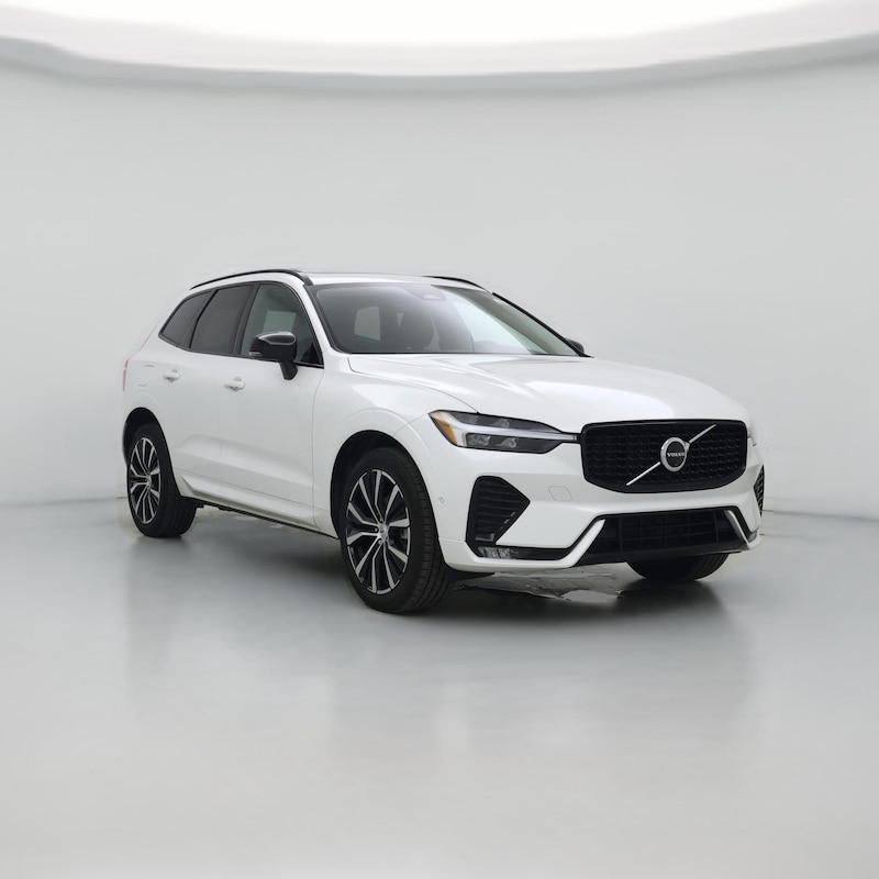 2024 Volvo XC60 B5 Plus Dark Theme