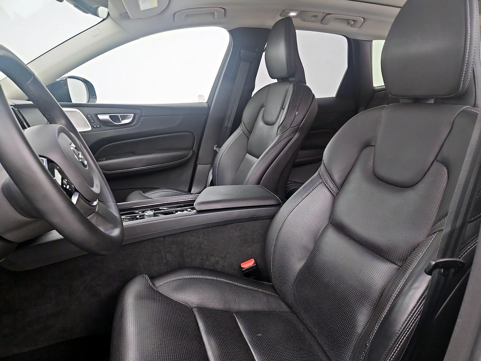 2024 Volvo XC60 Ultimate - Photo 12
