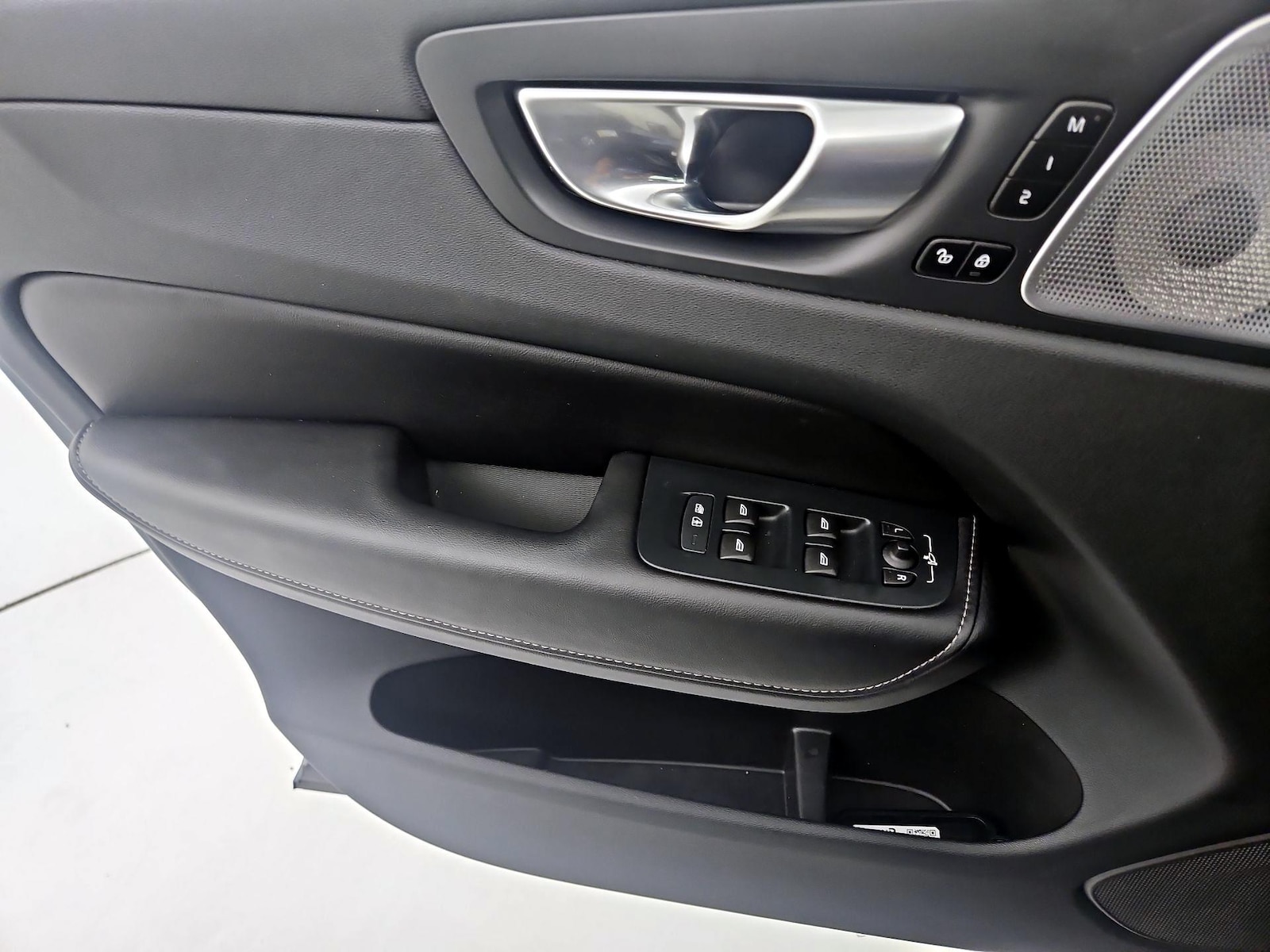 2024 Volvo XC60 Ultimate - Photo 13