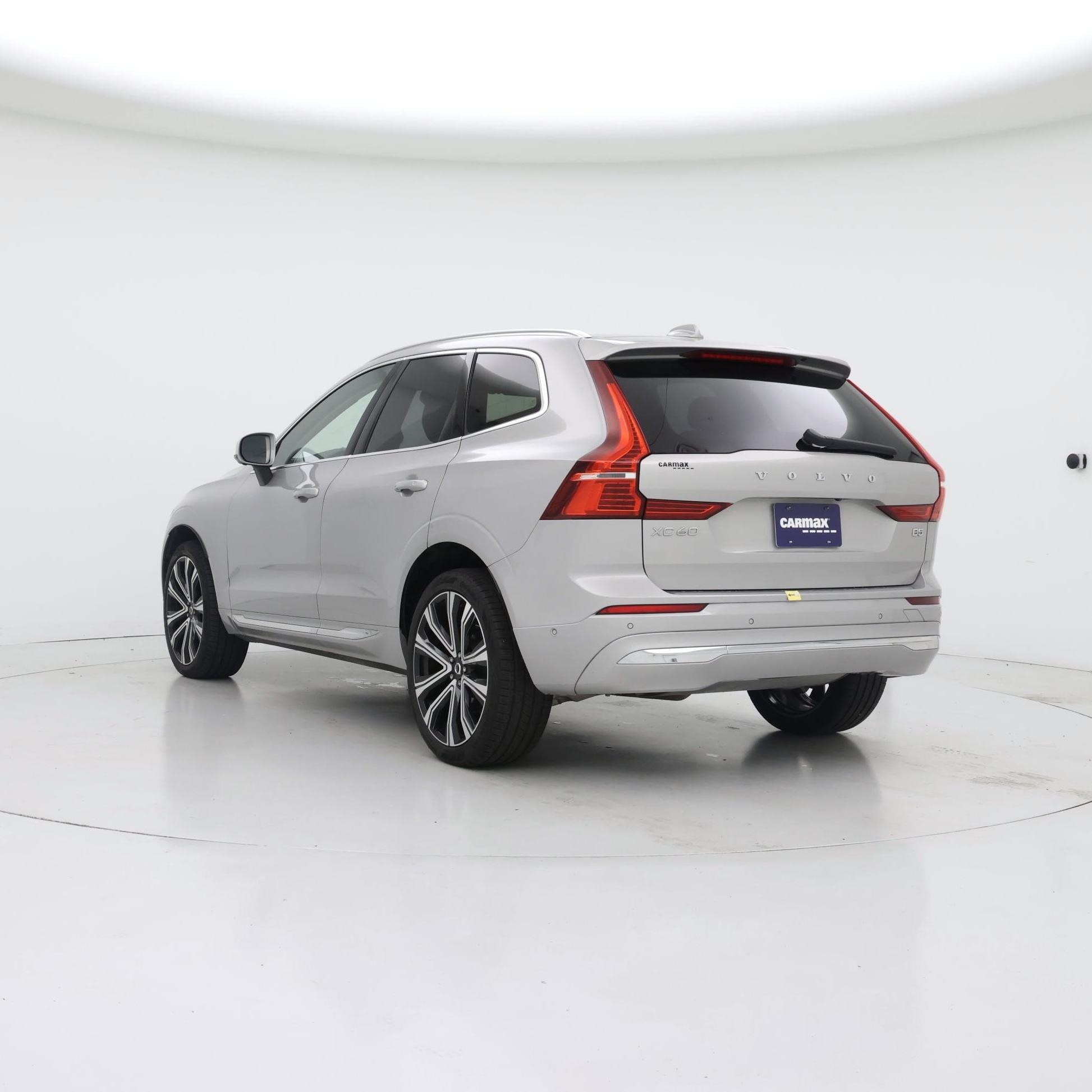 Thumbnail: 2023 Volvo XC60 - 2