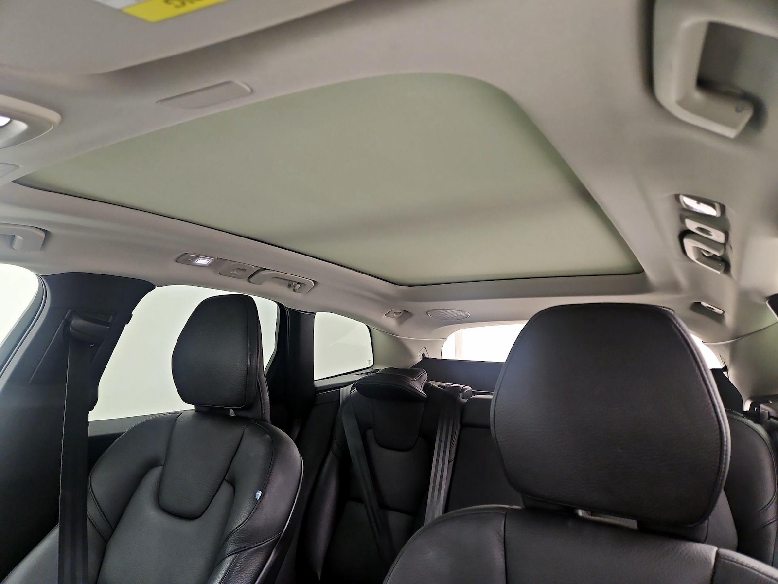 2023 Volvo XC60 Plus - Photo 21