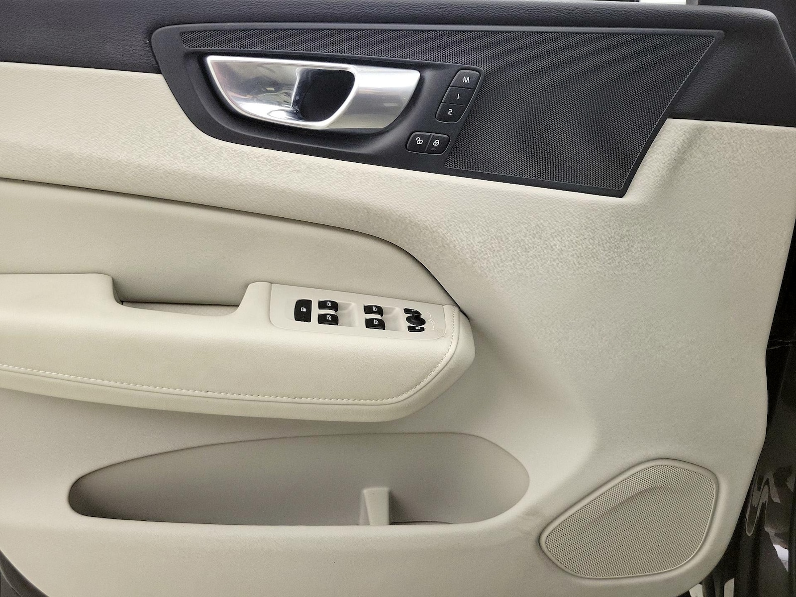 2024 Volvo XC60 Core - Photo 13