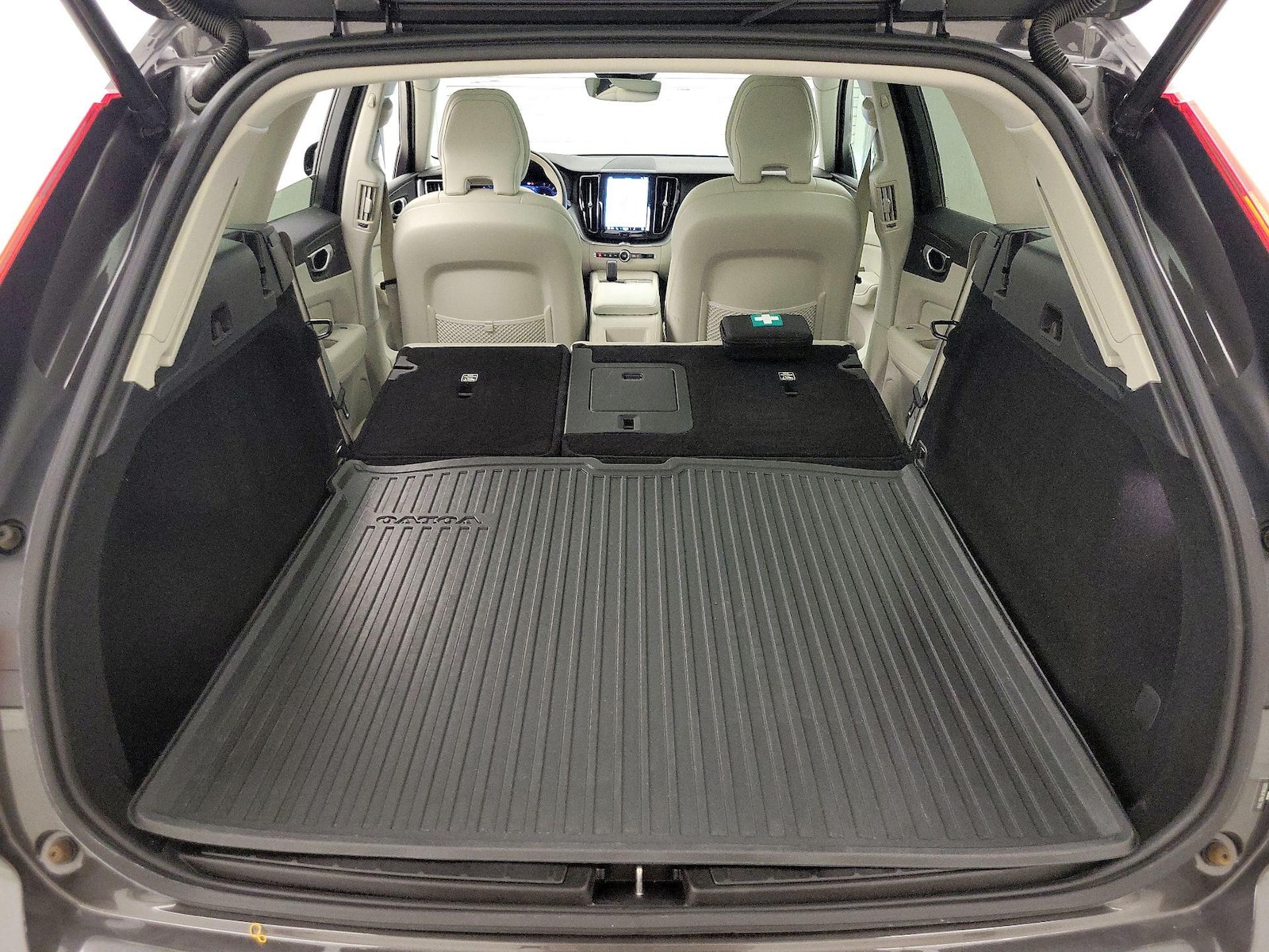 2024 Volvo XC60 Core - Photo 24