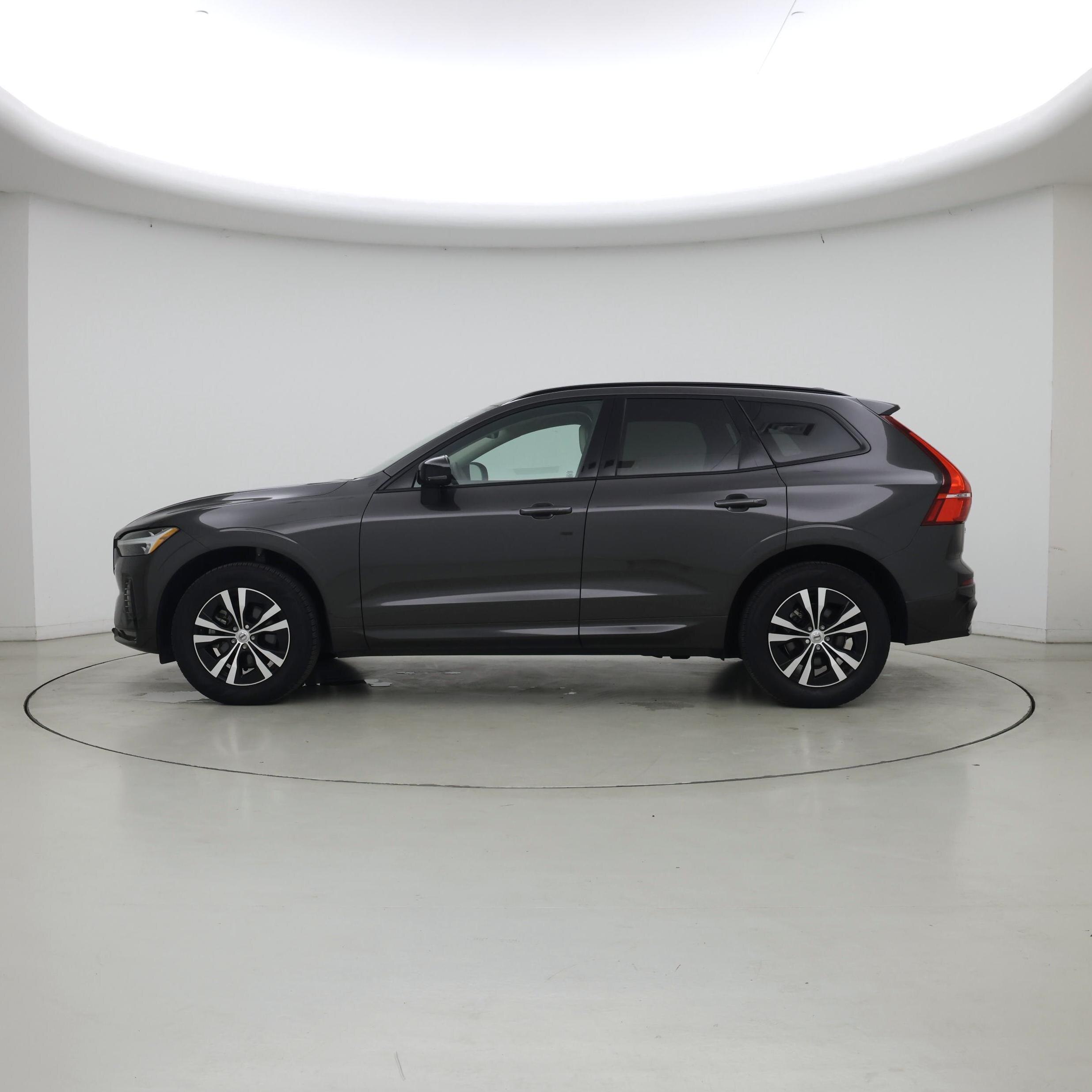 Thumbnail: 2024 Volvo XC60 - 3