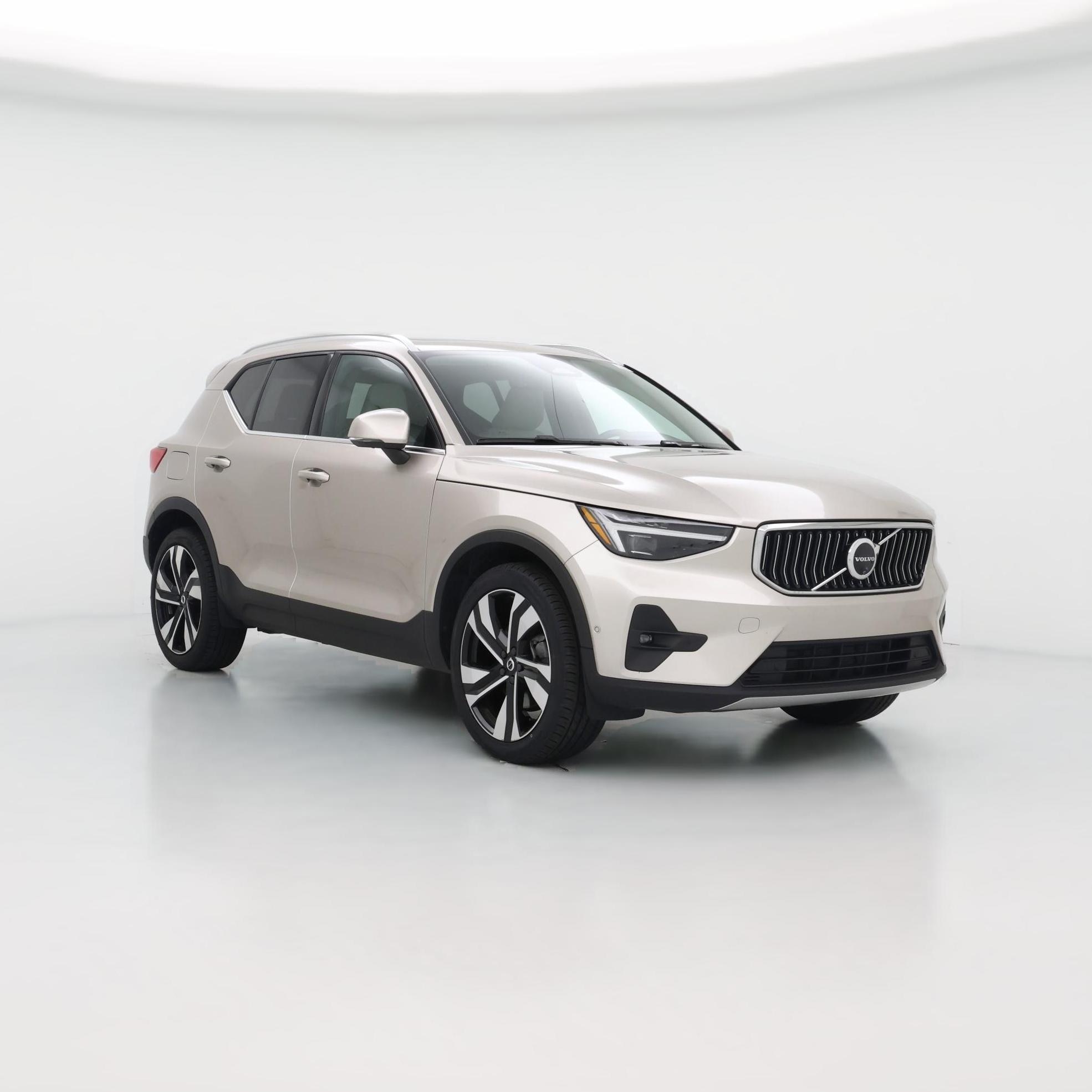 Thumbnail: 2024 Volvo XC40 - 1