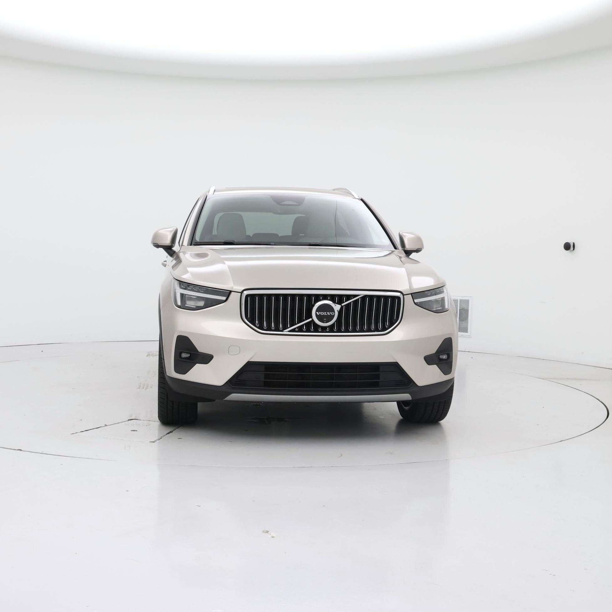 Thumbnail: 2024 Volvo XC40 - 5