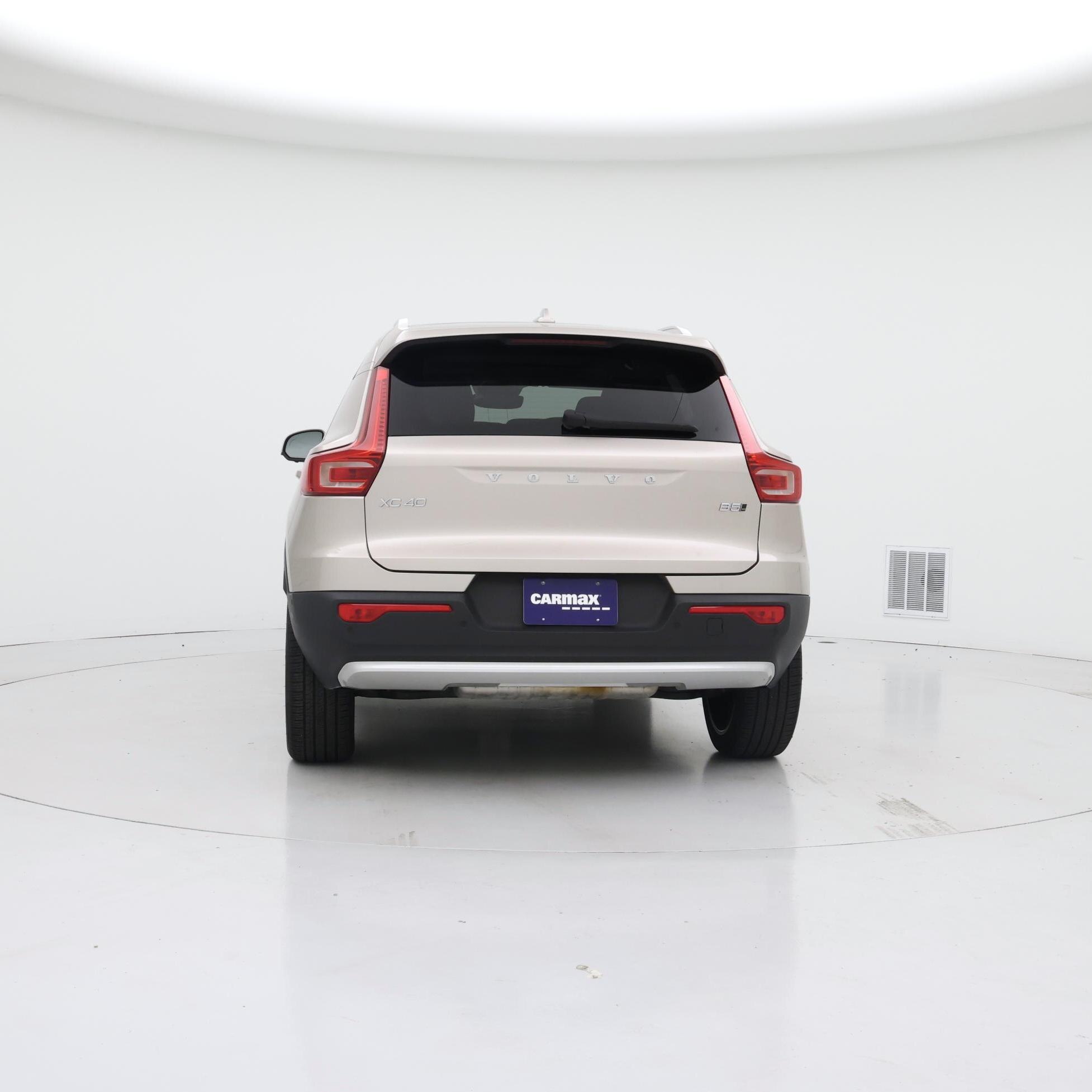 Thumbnail: 2024 Volvo XC40 - 6