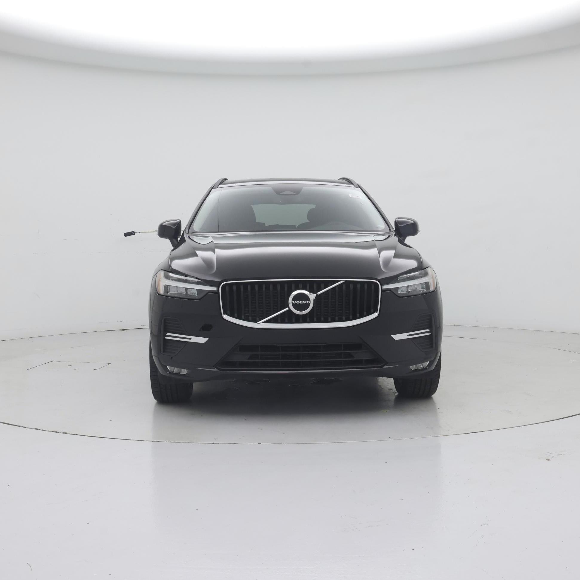Thumbnail: 2023 Volvo XC60 - 5