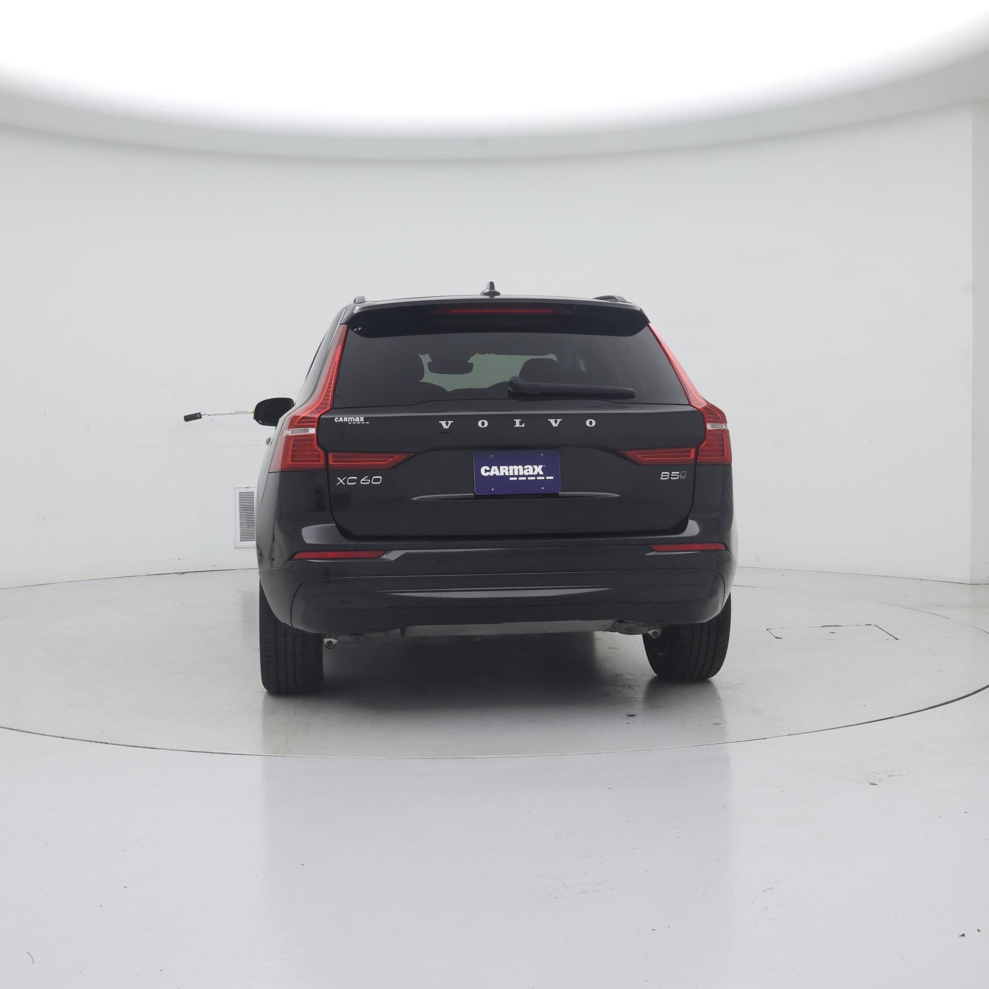 Thumbnail: 2023 Volvo XC60 - 6
