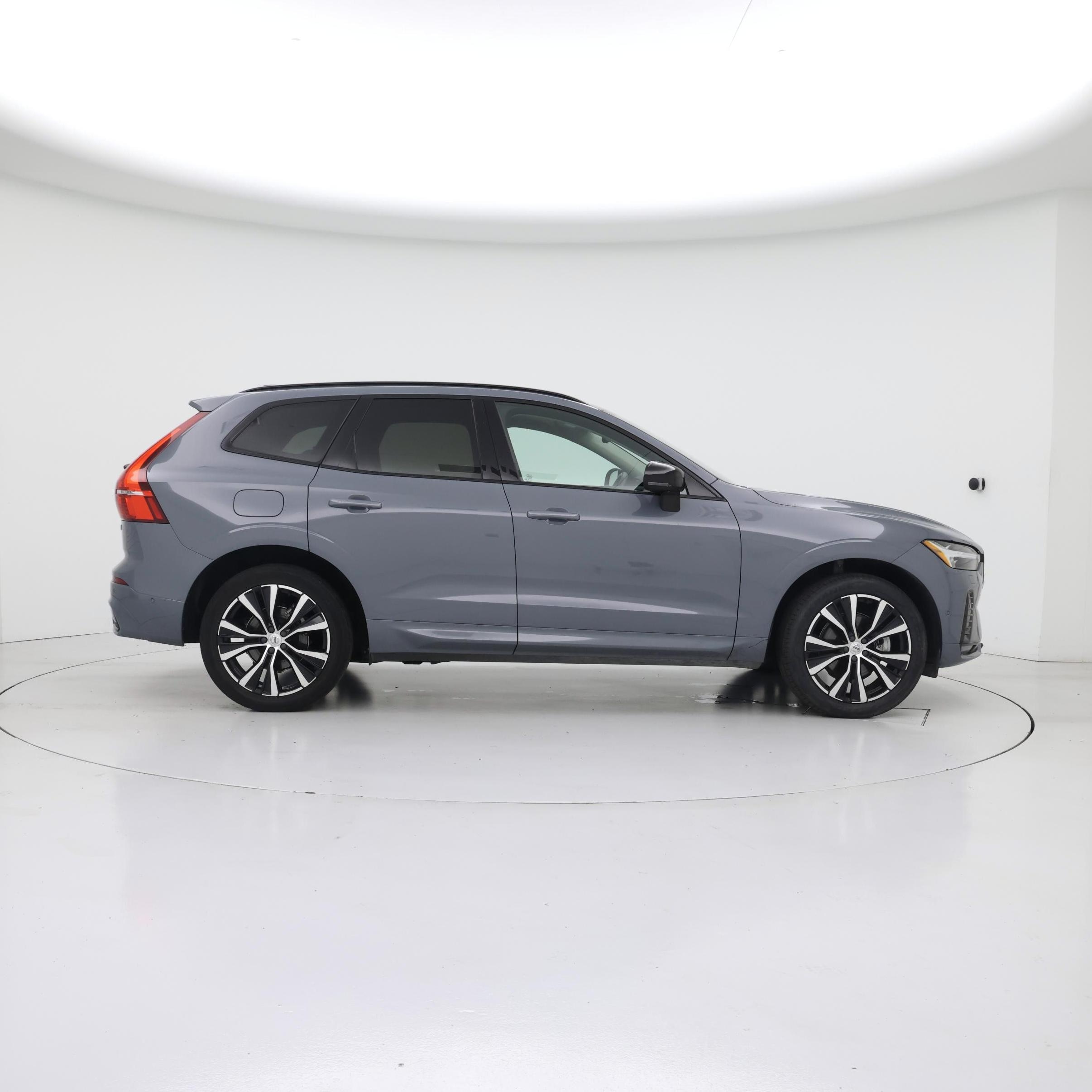Thumbnail: 2024 Volvo XC60 - 7