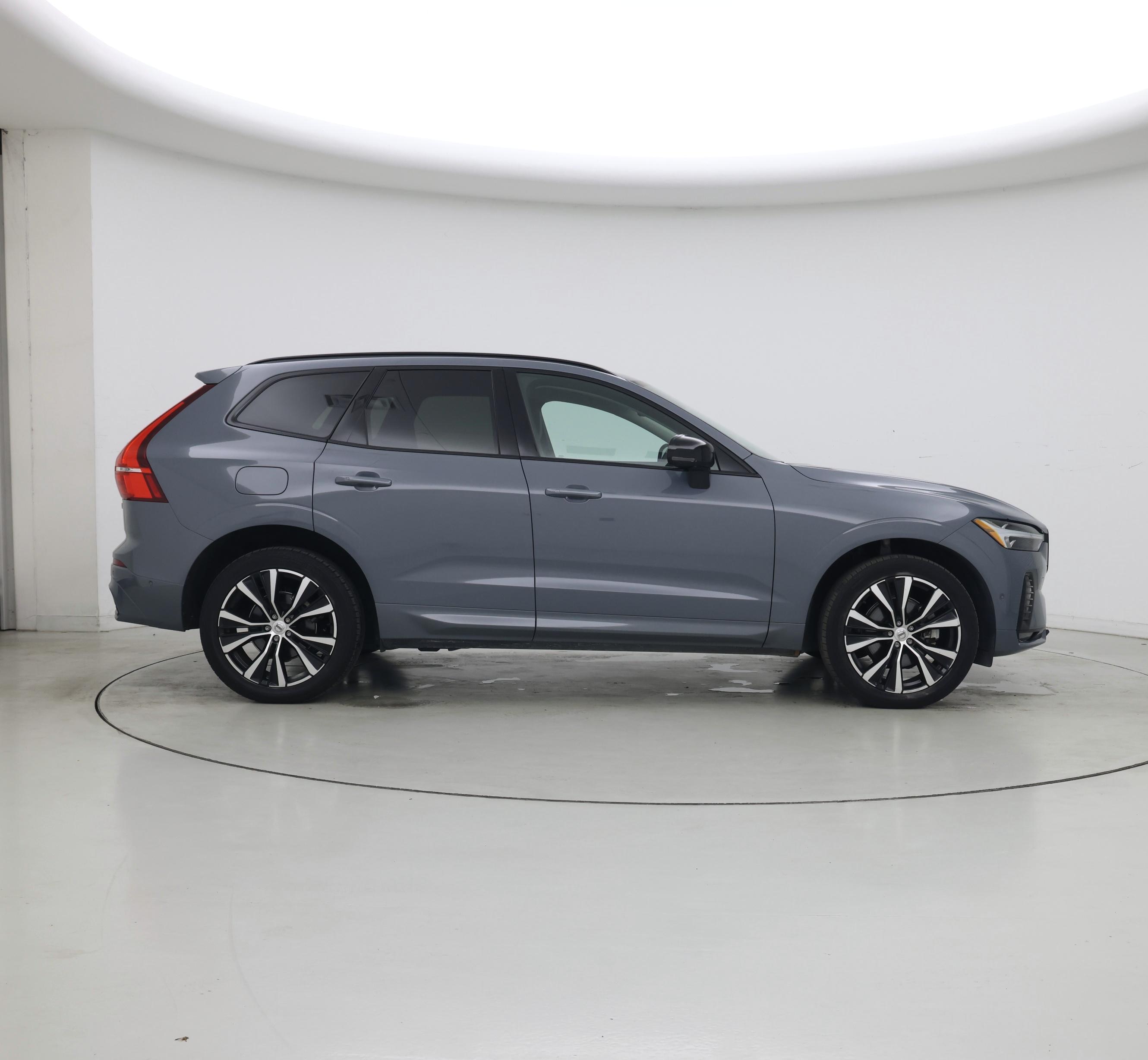 Thumbnail: 2024 Volvo XC60 - 7