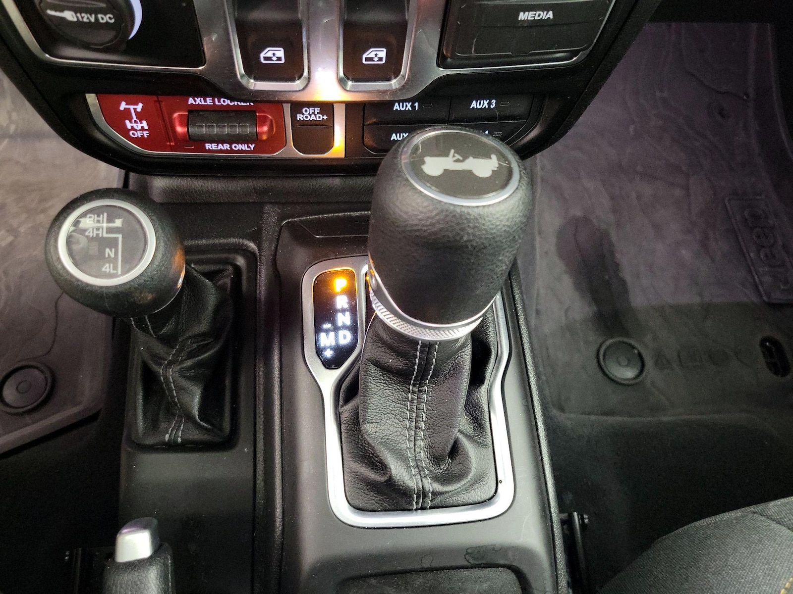 2024 Jeep Wrangler 2-Door Willys - Photo 18