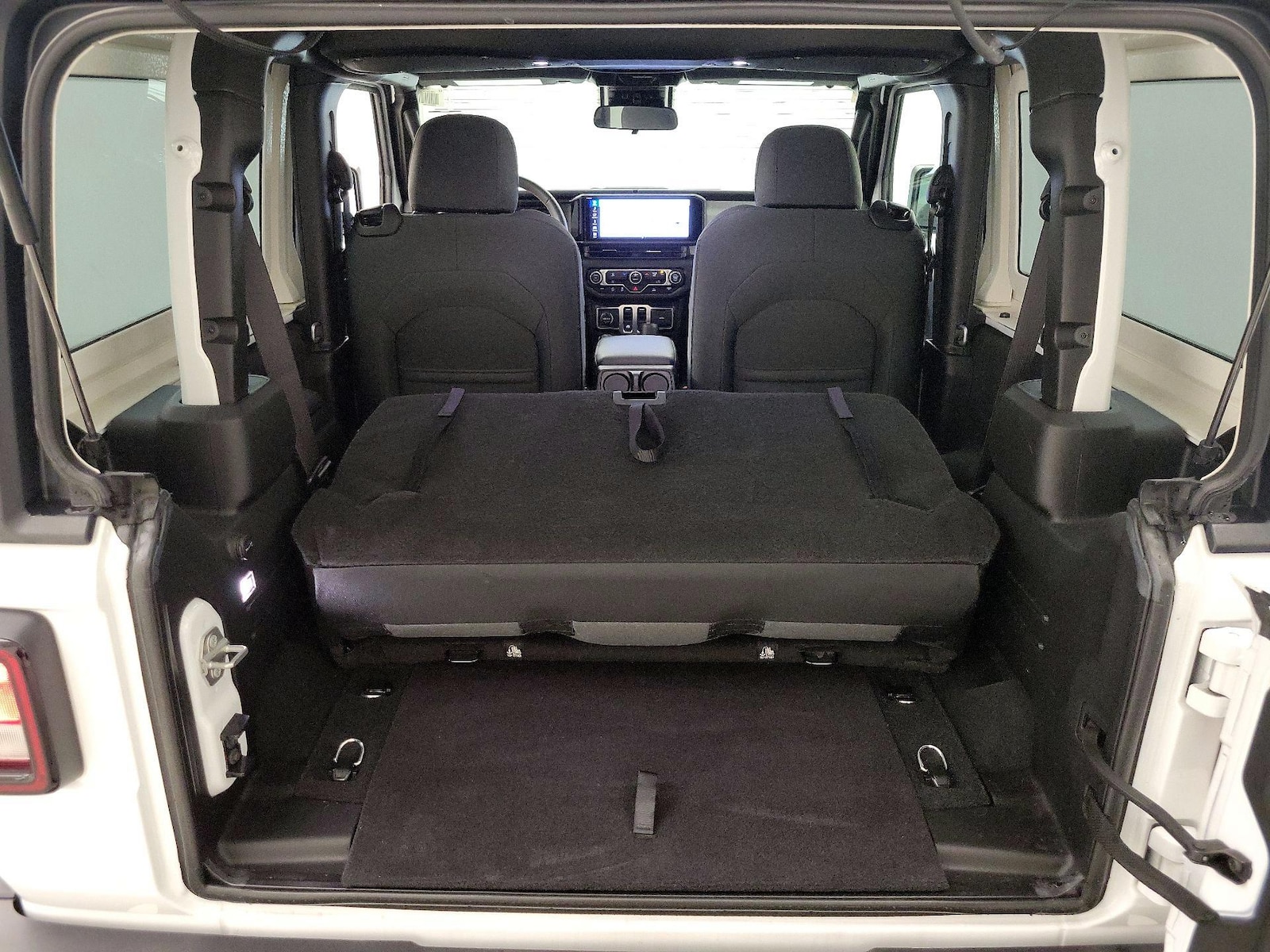 2024 Jeep Wrangler 2-Door Willys - Photo 21