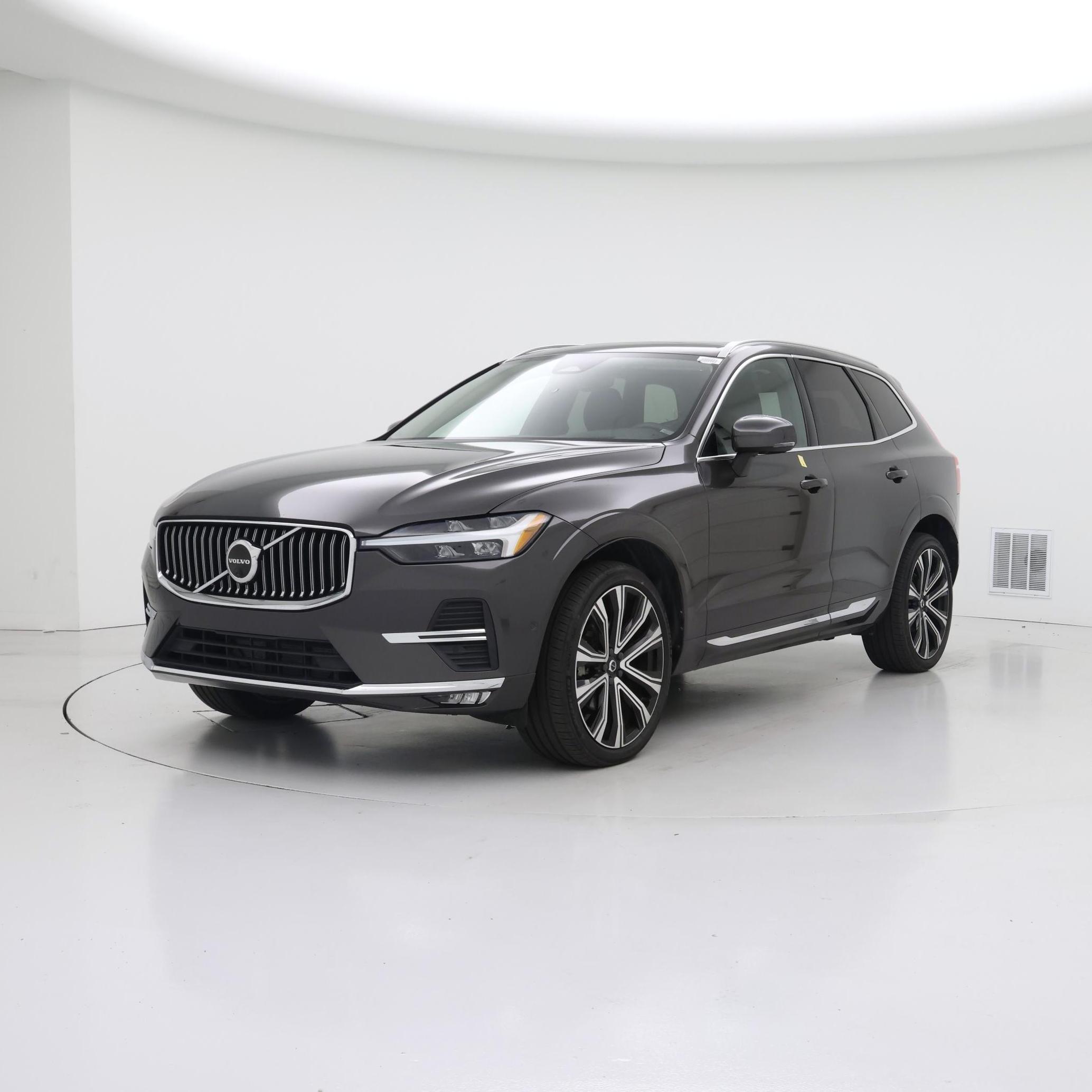 Thumbnail: 2023 Volvo XC60 - 4