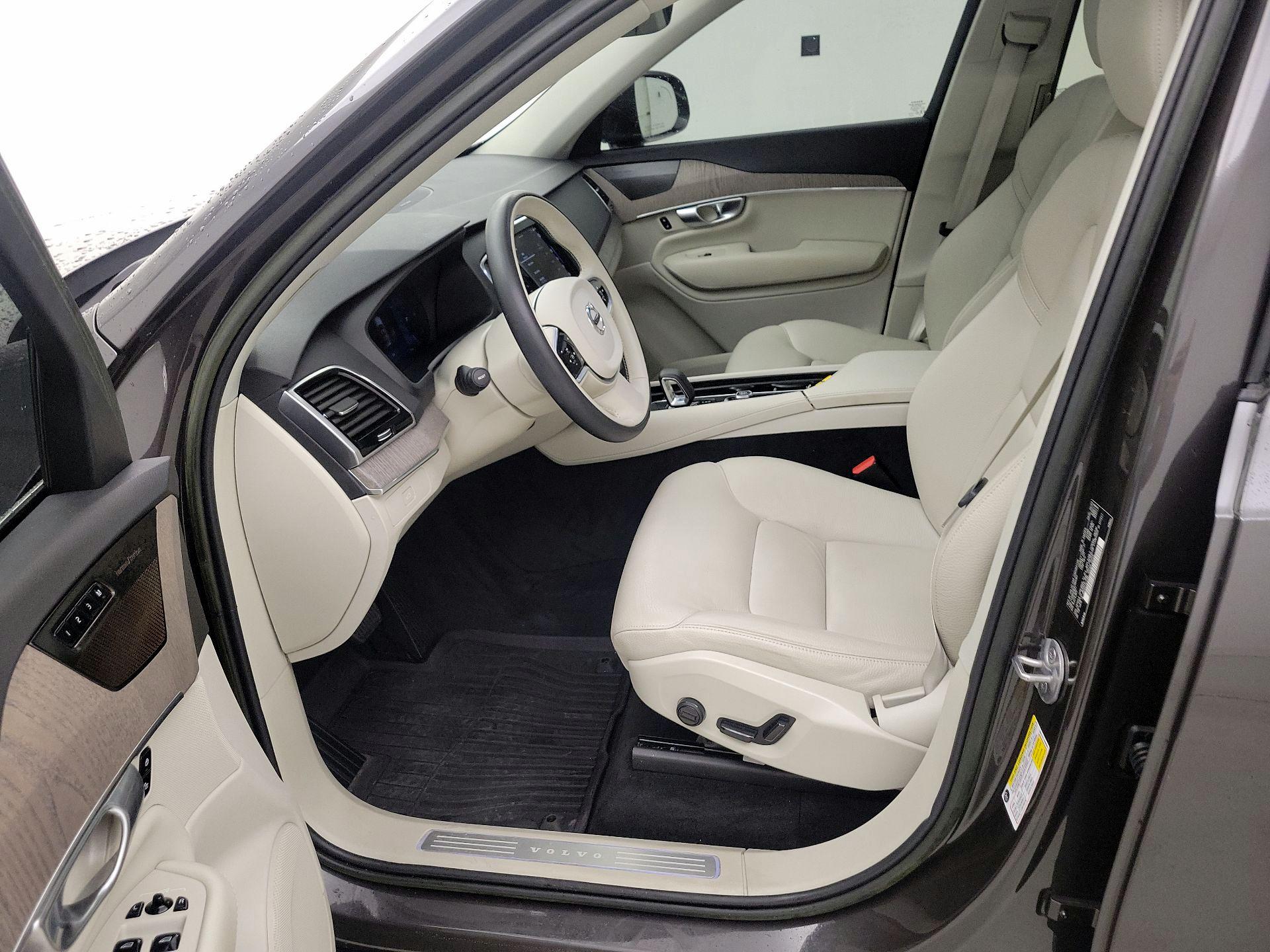 Thumbnail: 2023 Volvo XC90 - 11