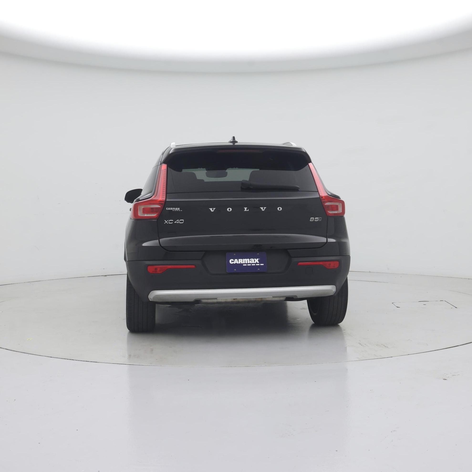 Thumbnail: 2024 Volvo XC40 - 6
