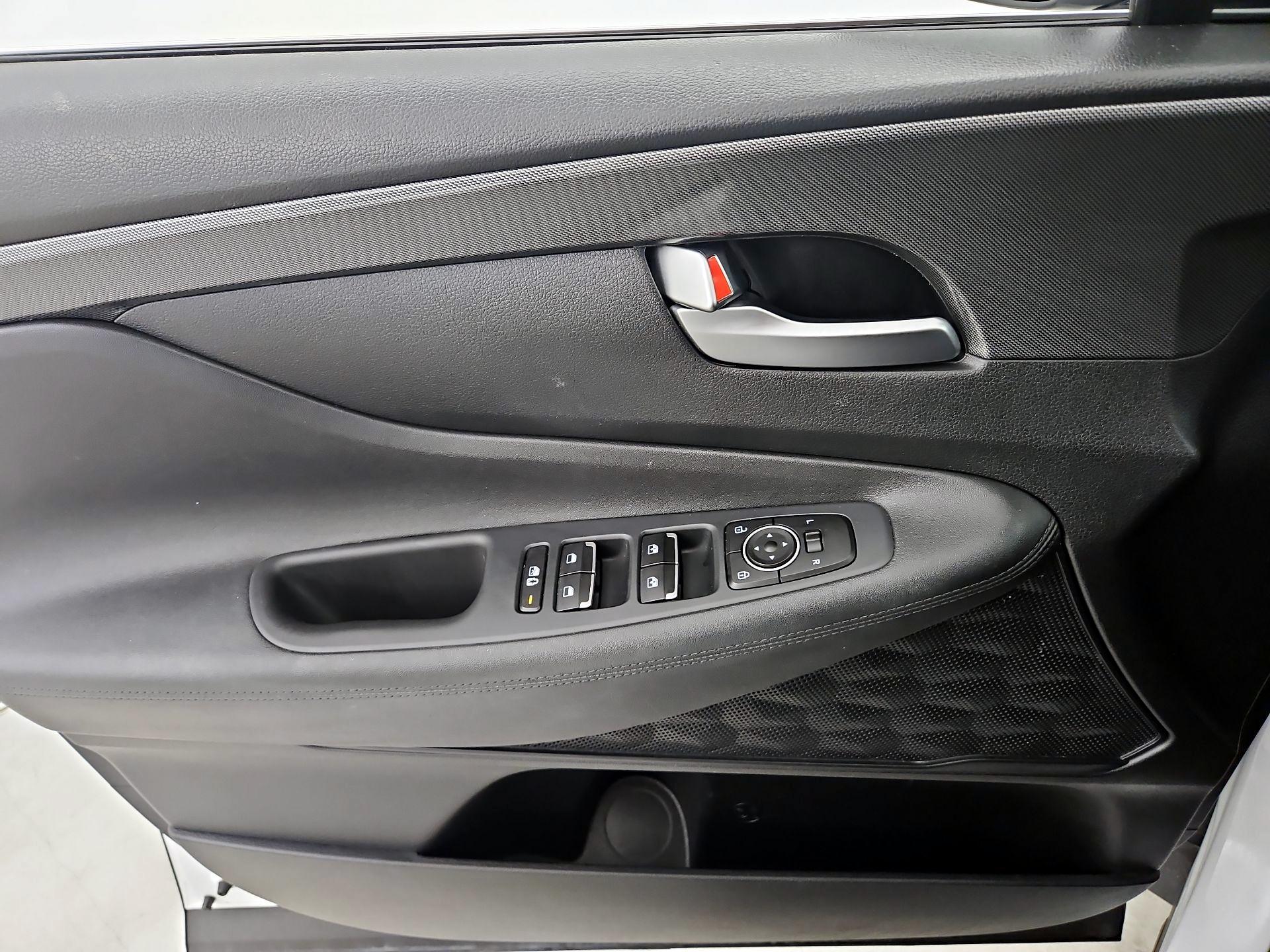 Thumbnail: 2023 Hyundai Santa Fe - 12