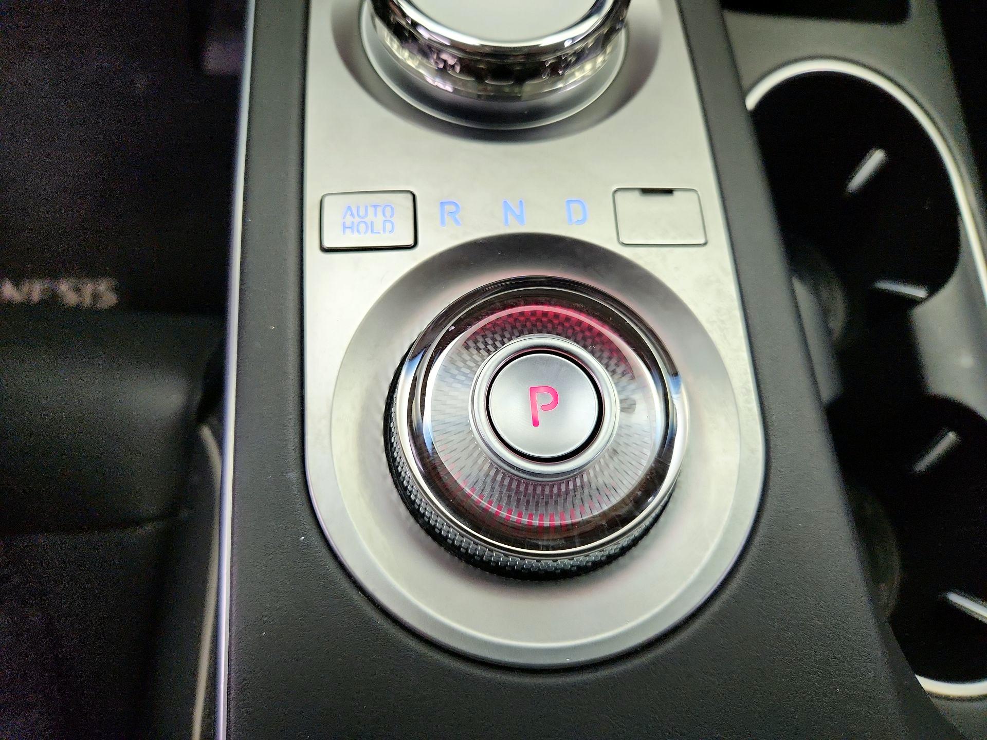 Thumbnail: 2023 Genesis GV70 - 18