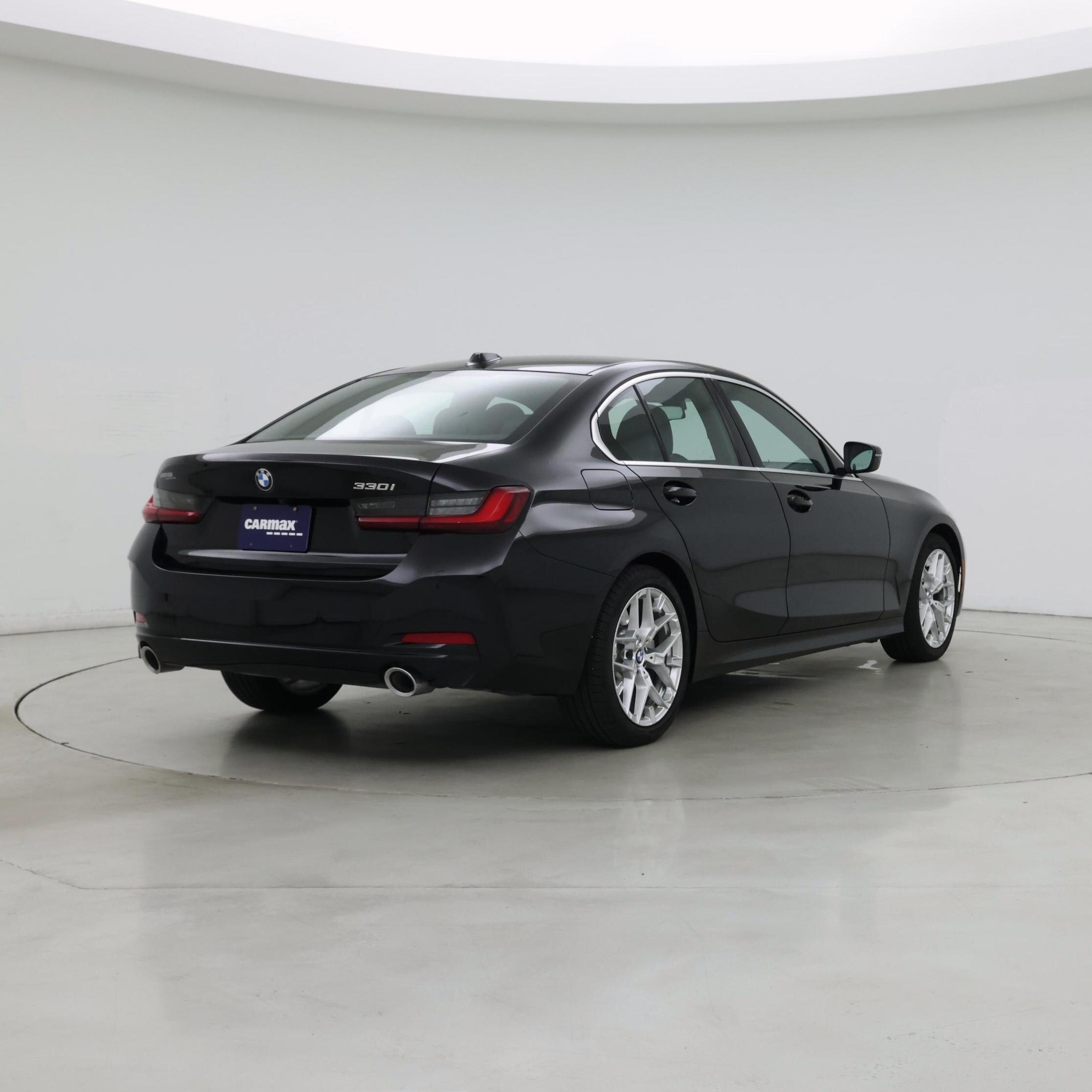 Thumbnail: 2026 BMW 3 Series - 8