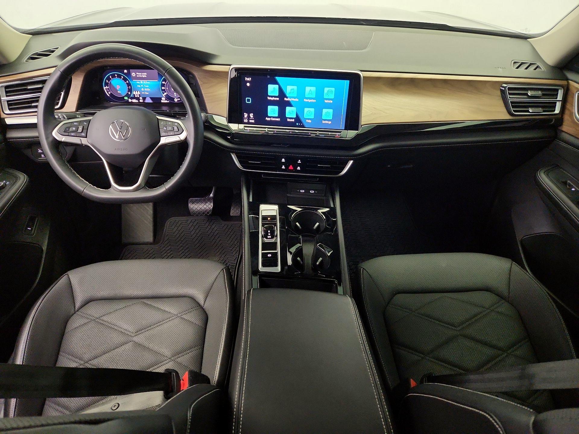 Thumbnail: 2024 Volkswagen Atlas - 9
