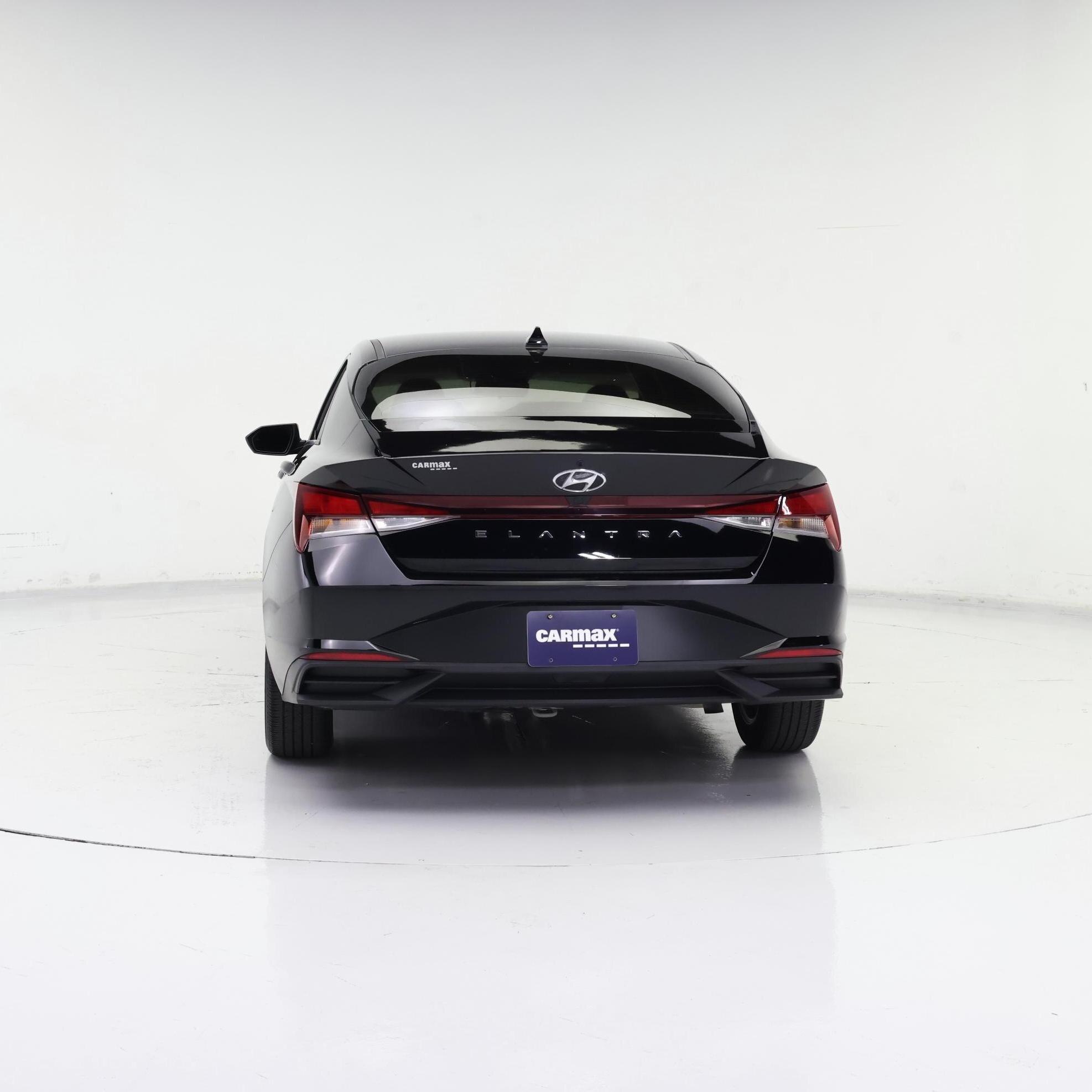 Thumbnail: 2022 Hyundai Elantra - 6
