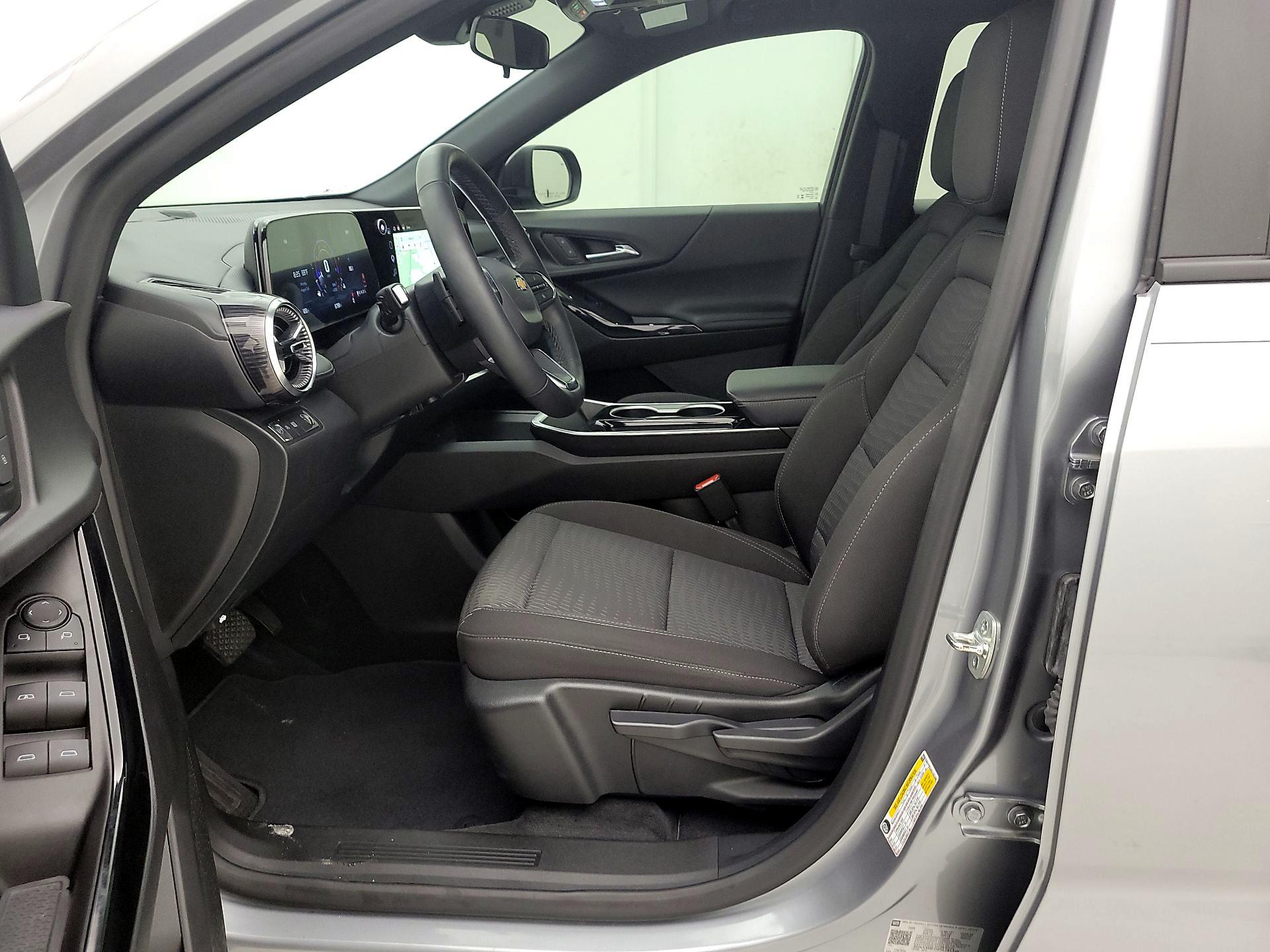 Thumbnail: 2025 Chevrolet Equinox - 11