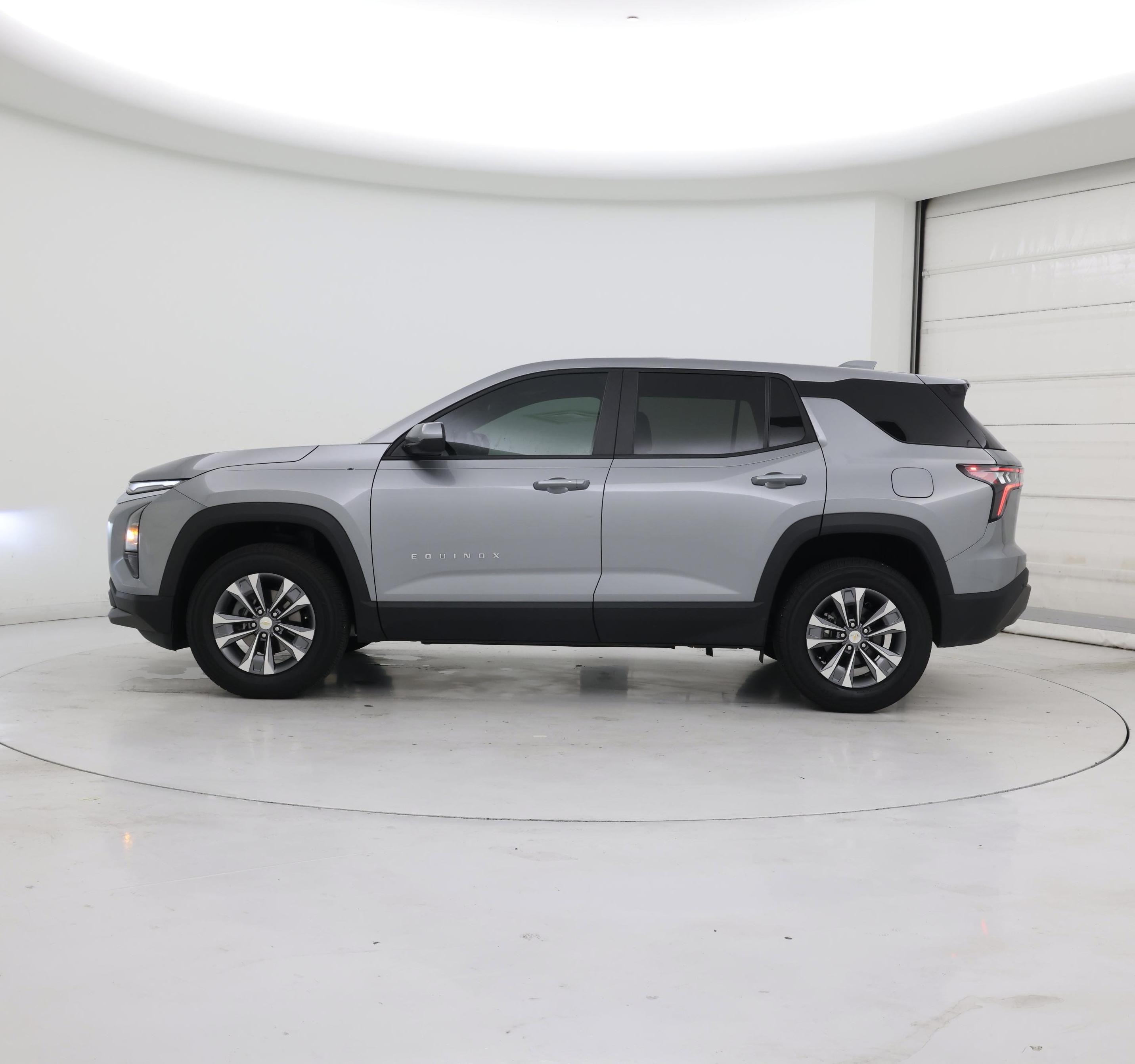 Thumbnail: 2025 Chevrolet Equinox - 3