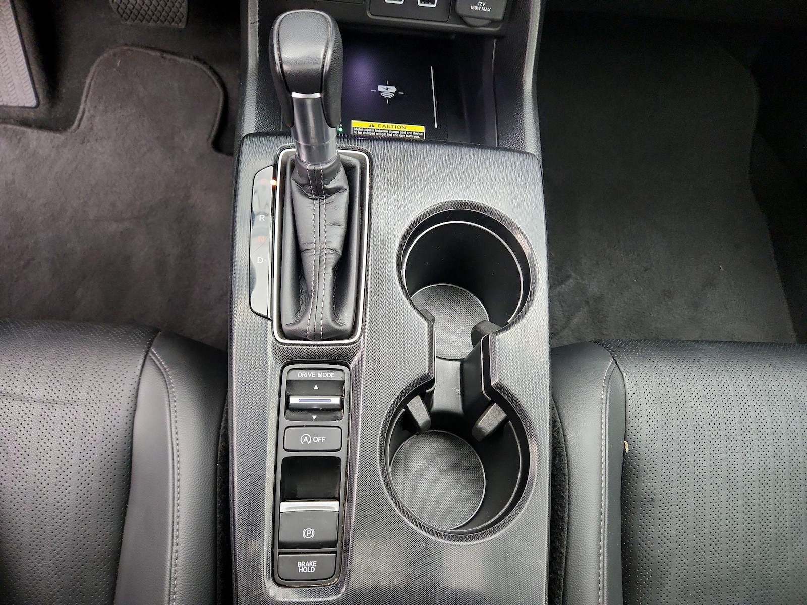 2024 Honda Civic Touring - Photo 18