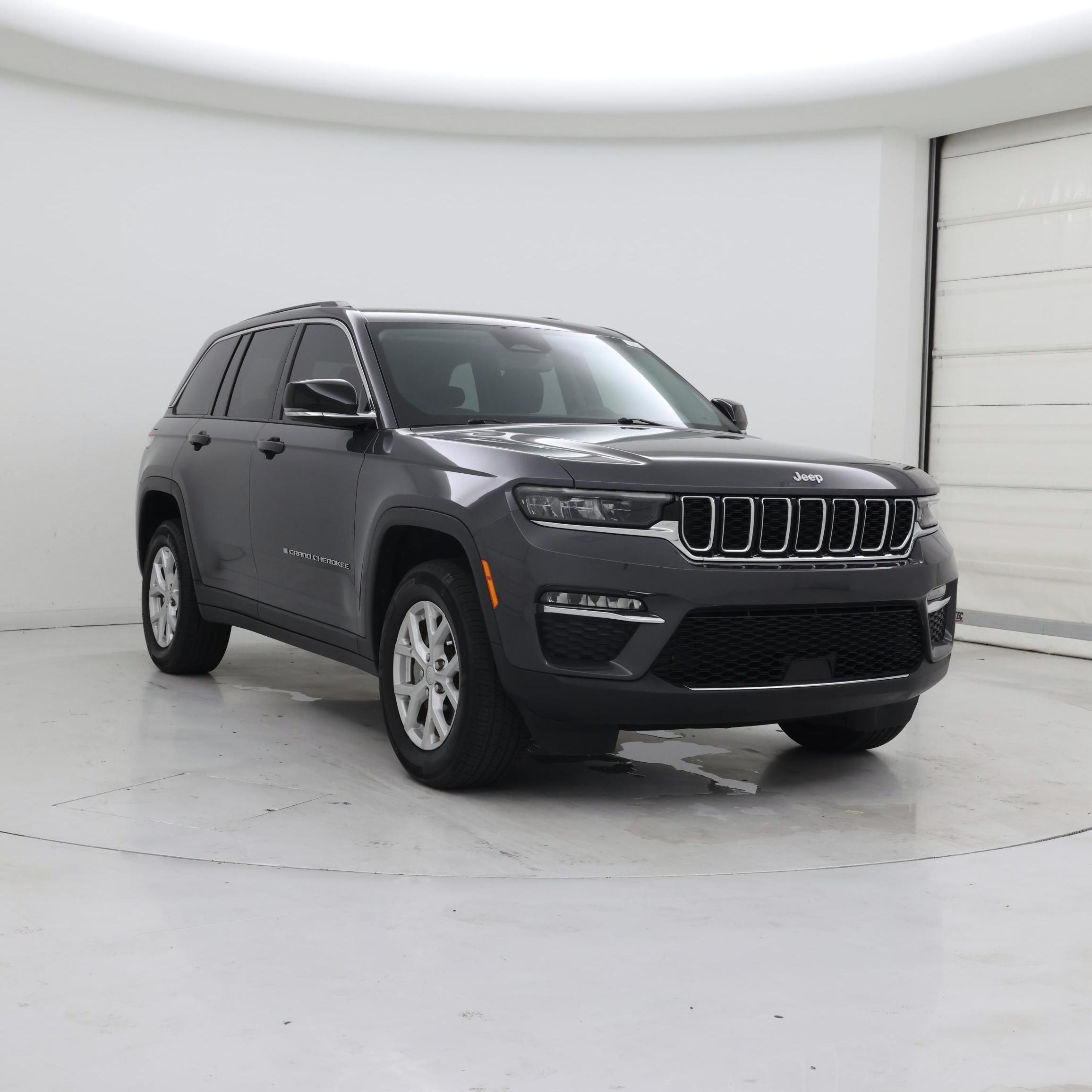 Gray 2023 Jeep Grand Cherokee SUV / Crossover 4X2 Automatic