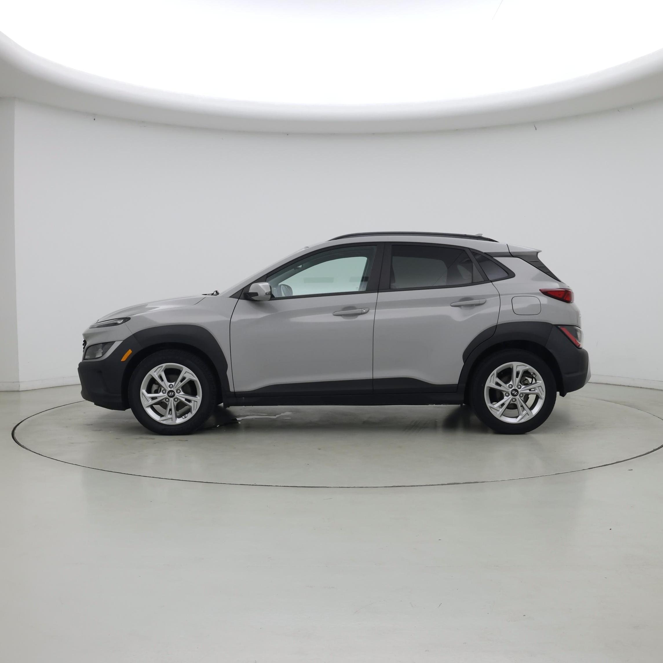 Thumbnail: 2022 Hyundai Kona - 3