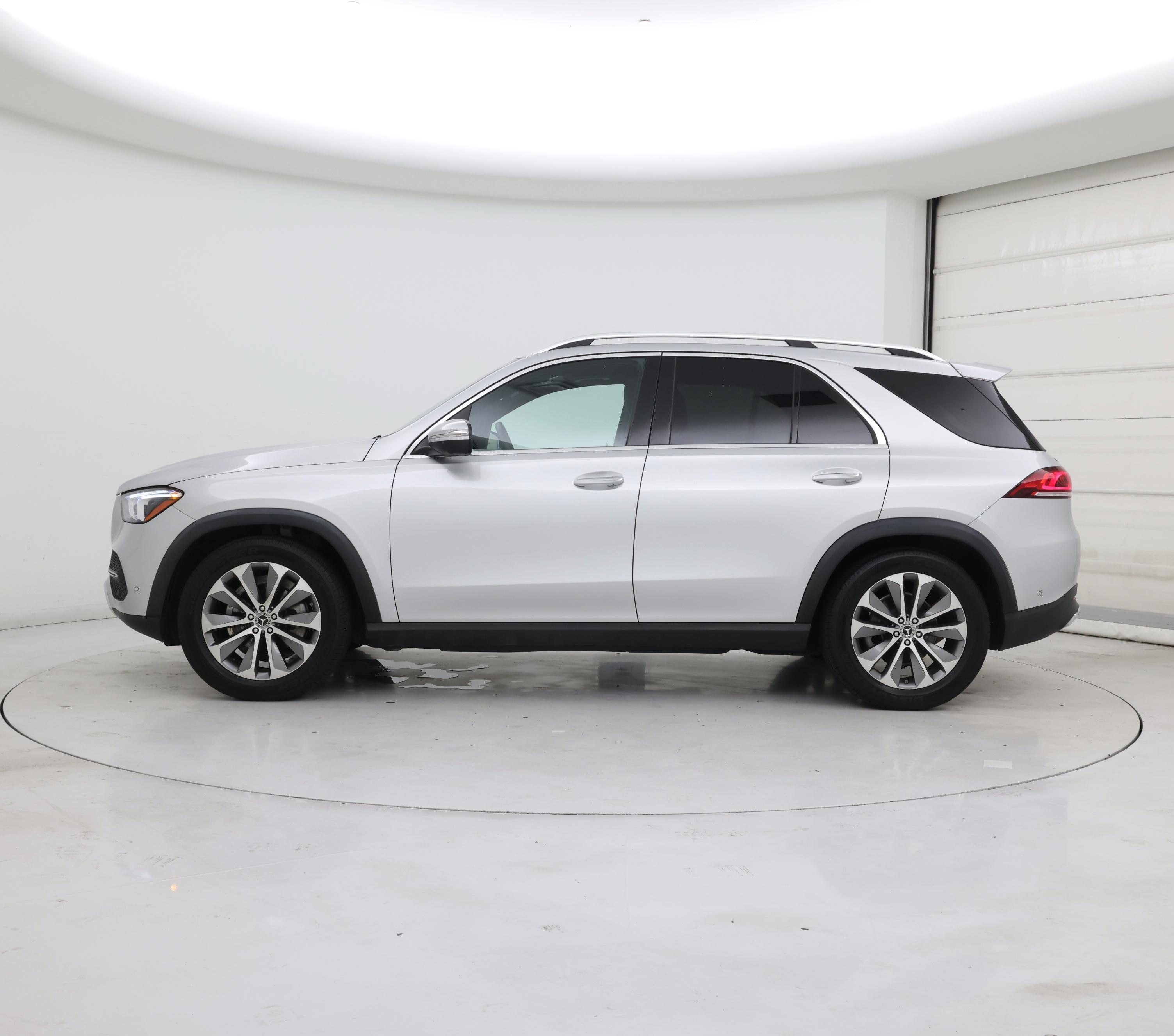Thumbnail: 2021 Mercedes-Benz GLE - 3