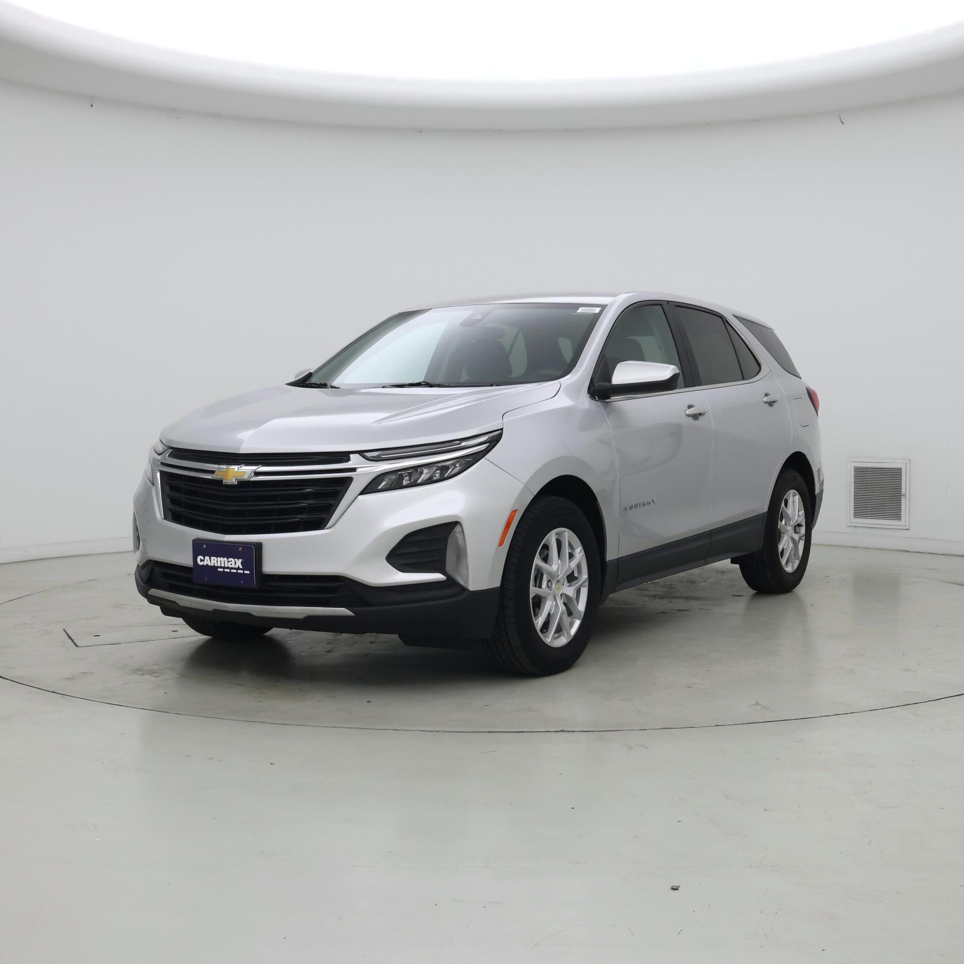 Thumbnail: 2022 Chevrolet Equinox - 4