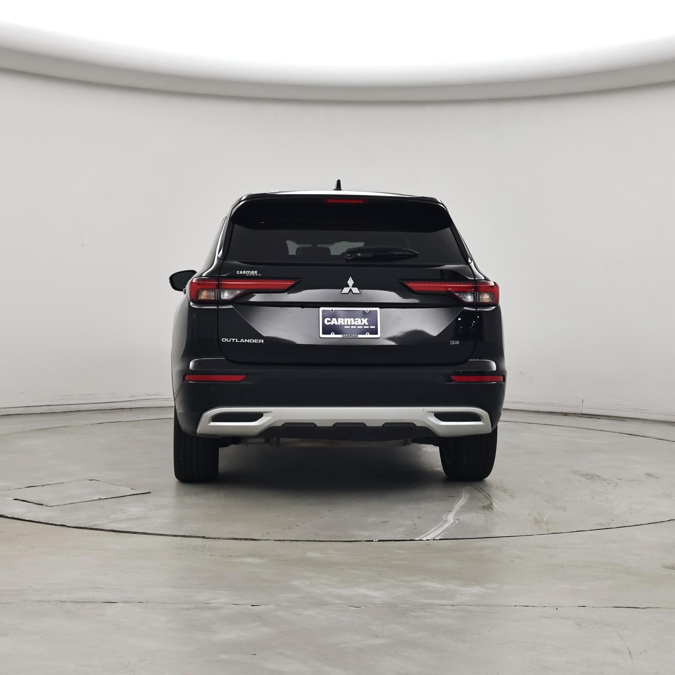Thumbnail: 2024 Mitsubishi Outlander - 6