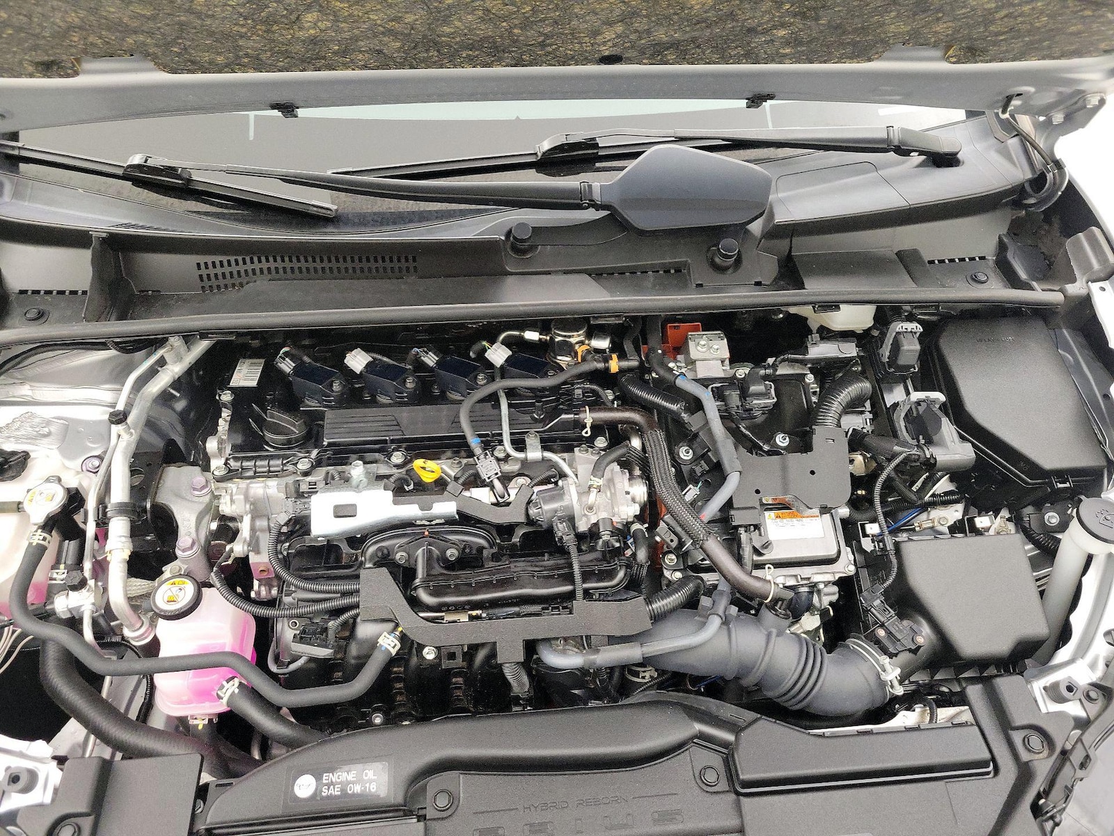 2024 Toyota Prius LE - Photo 23
