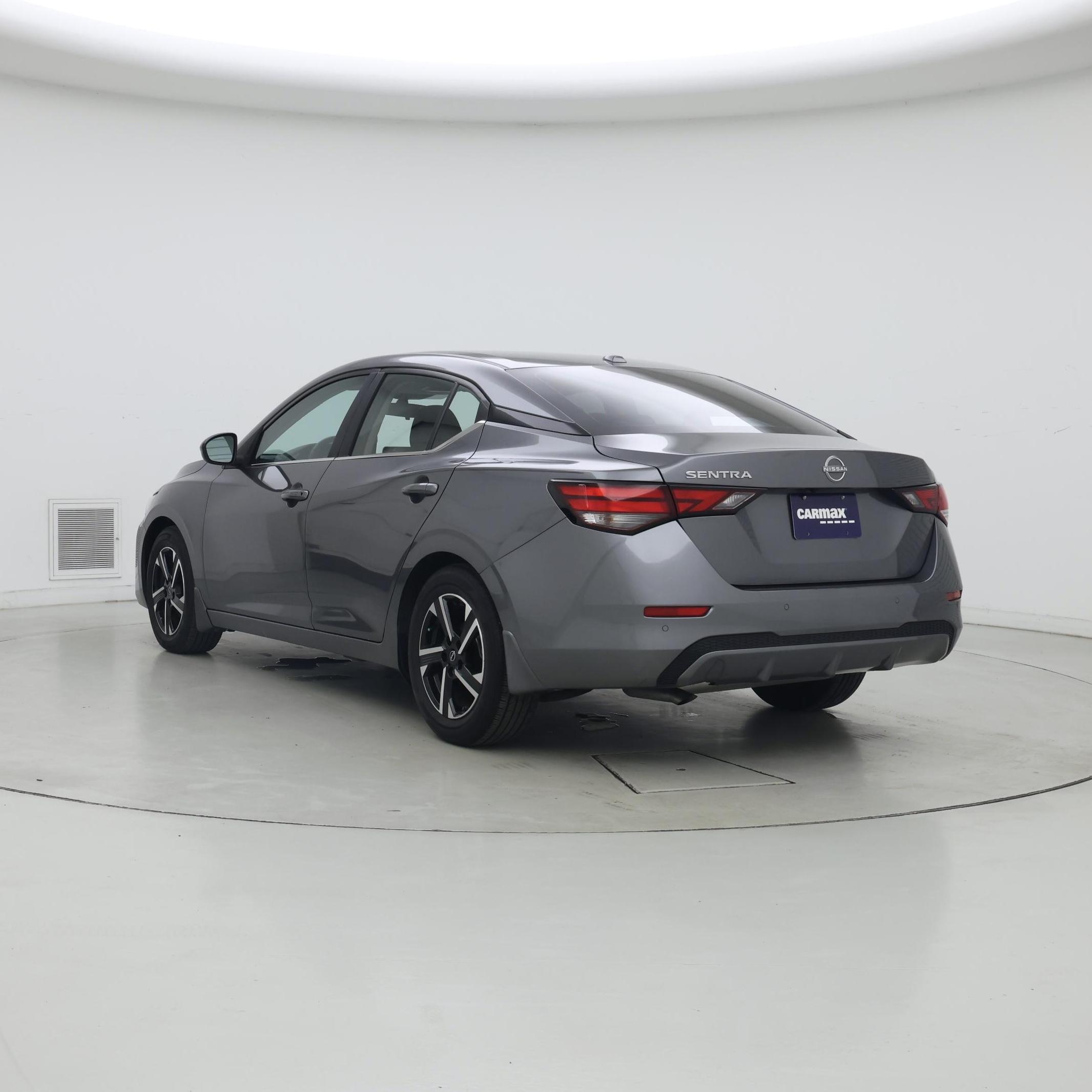Thumbnail: 2025 Nissan Sentra - 2
