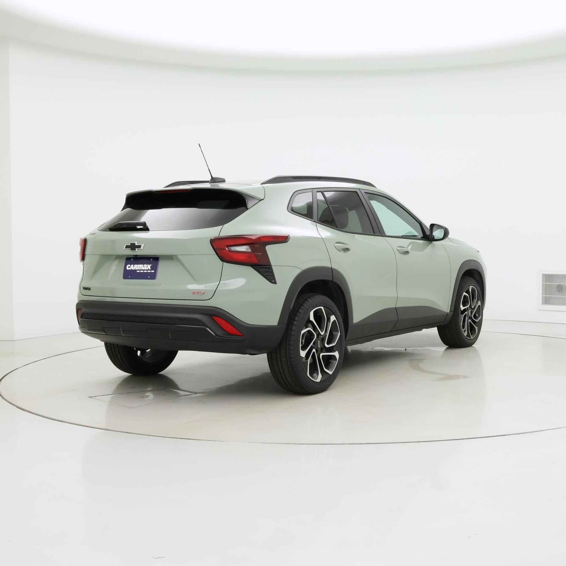 Thumbnail: 2024 Chevrolet Trax - 8