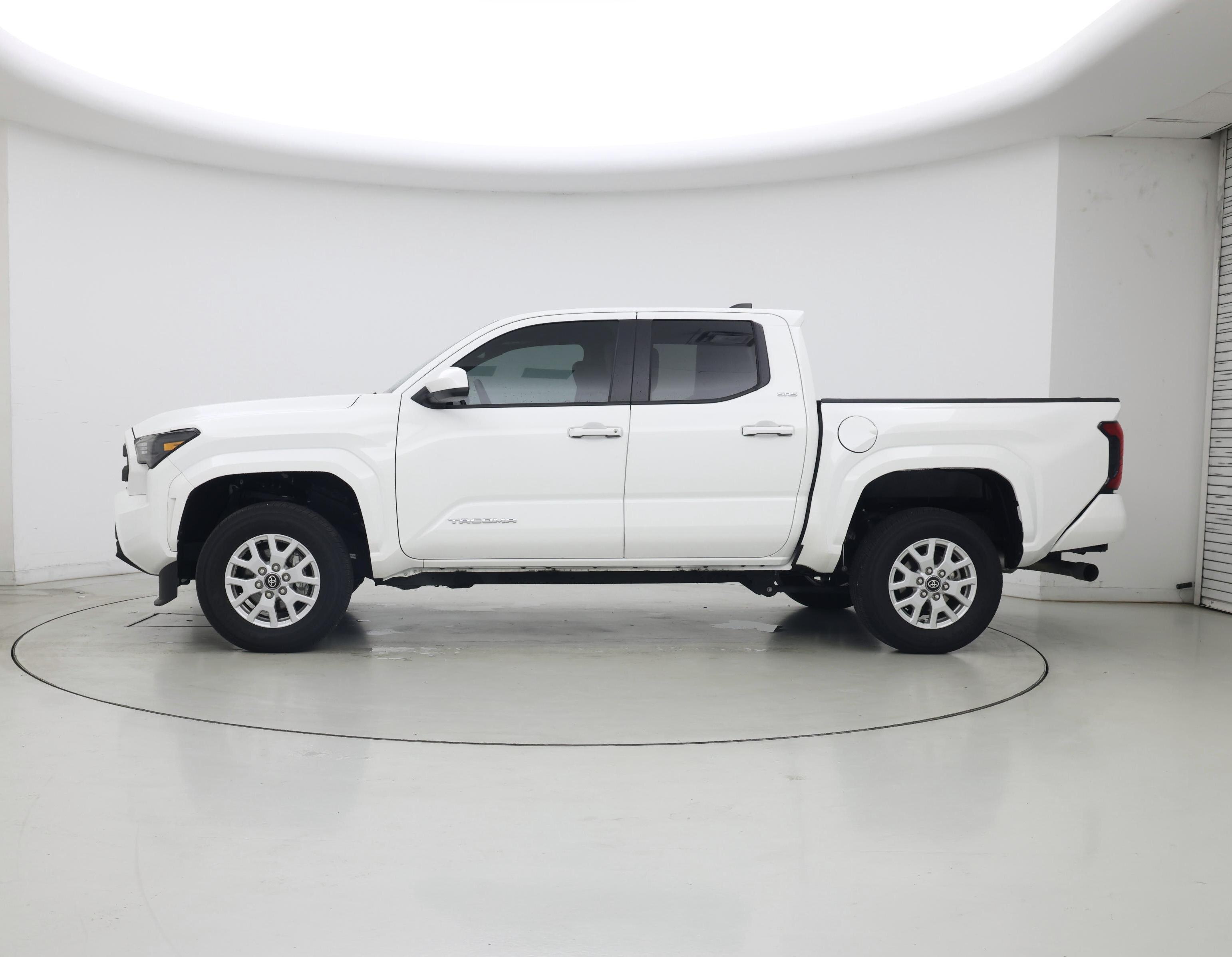 Thumbnail: 2025 Toyota Tacoma - 3