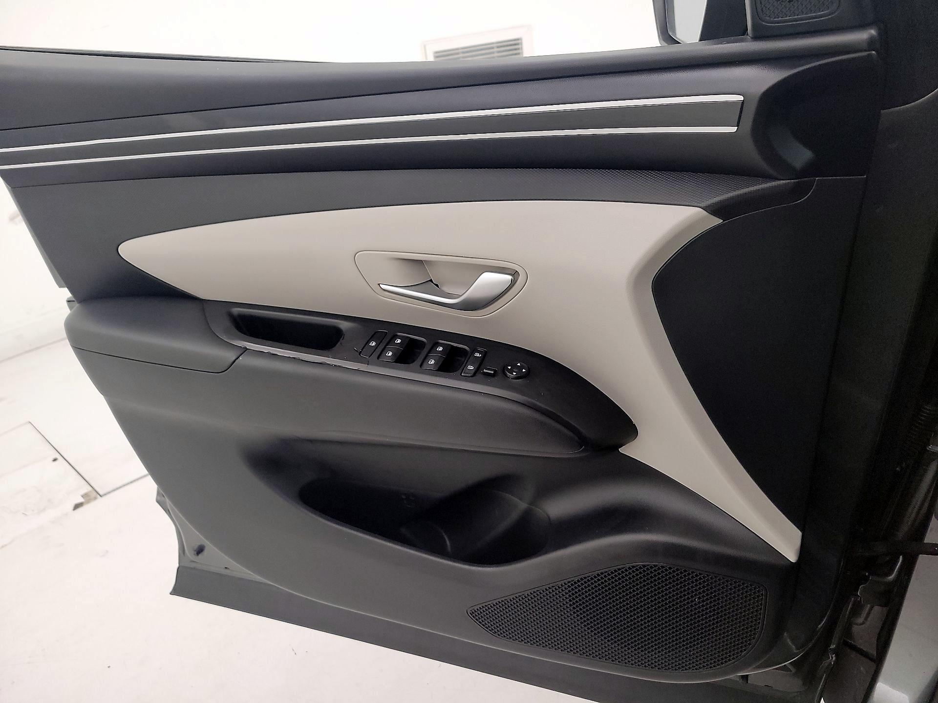 Thumbnail: 2022 Hyundai Tucson - 12