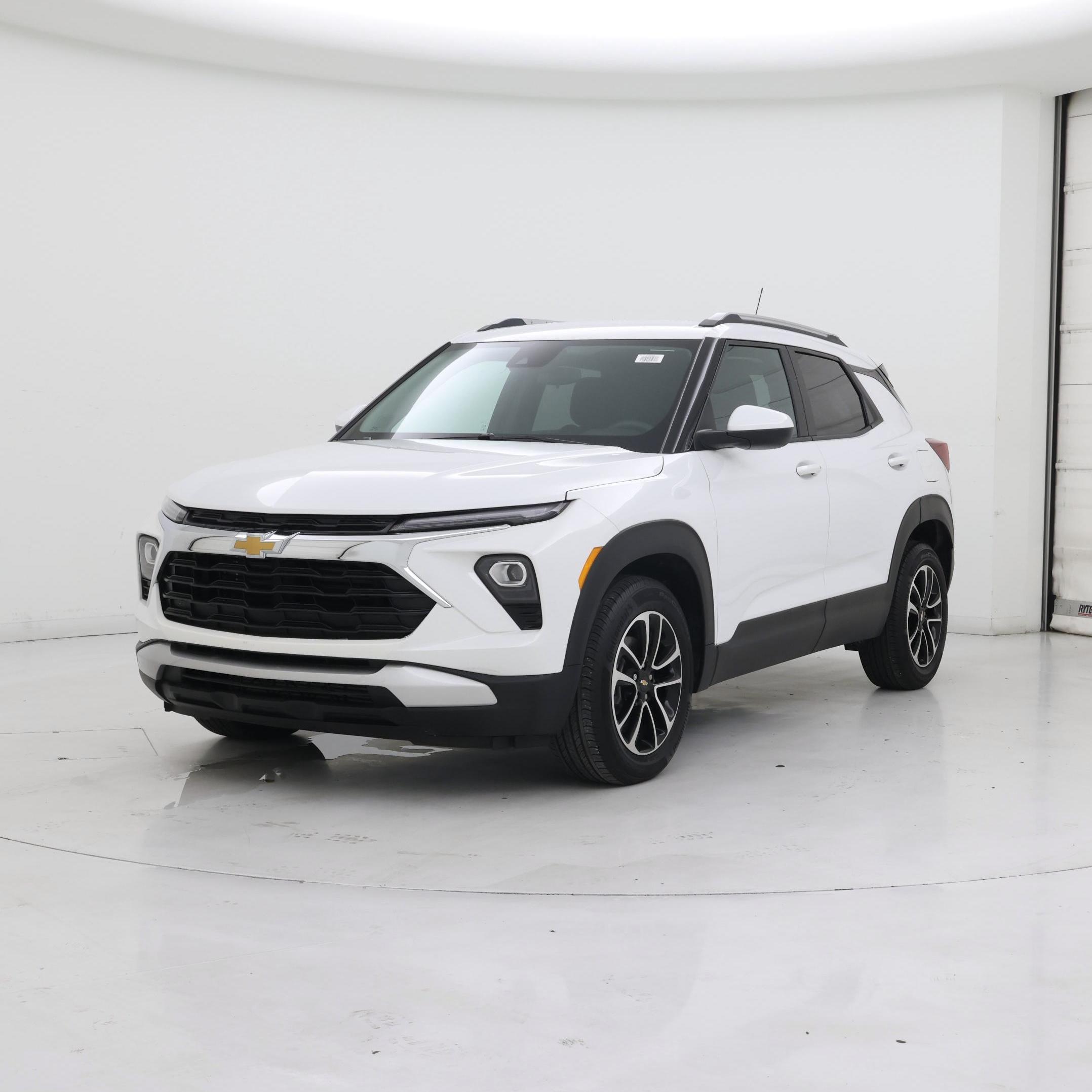 Thumbnail: 2025 Chevrolet TrailBlazer - 4