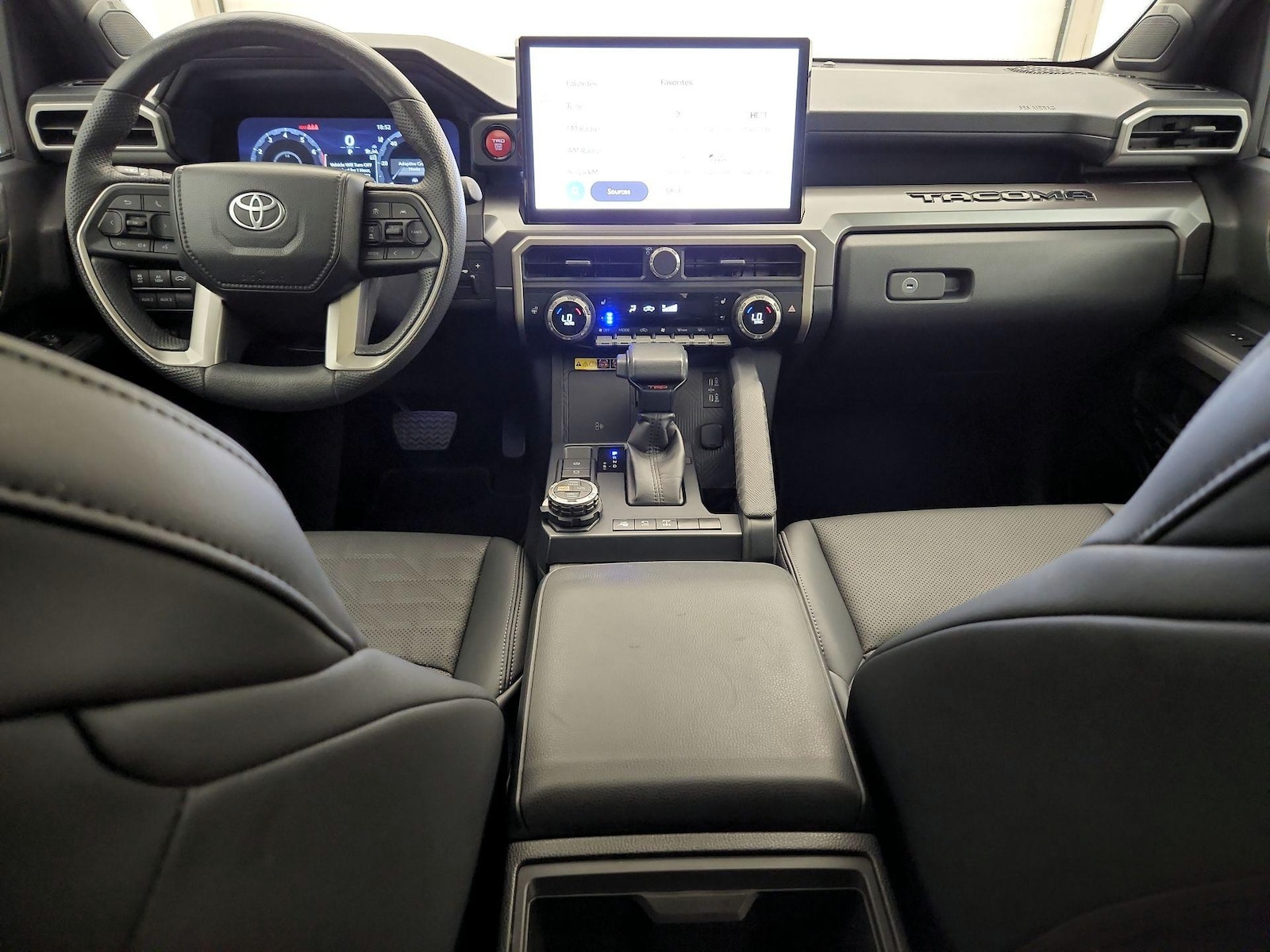 2024 Toyota Tacoma TRD Off Road - Photo 10