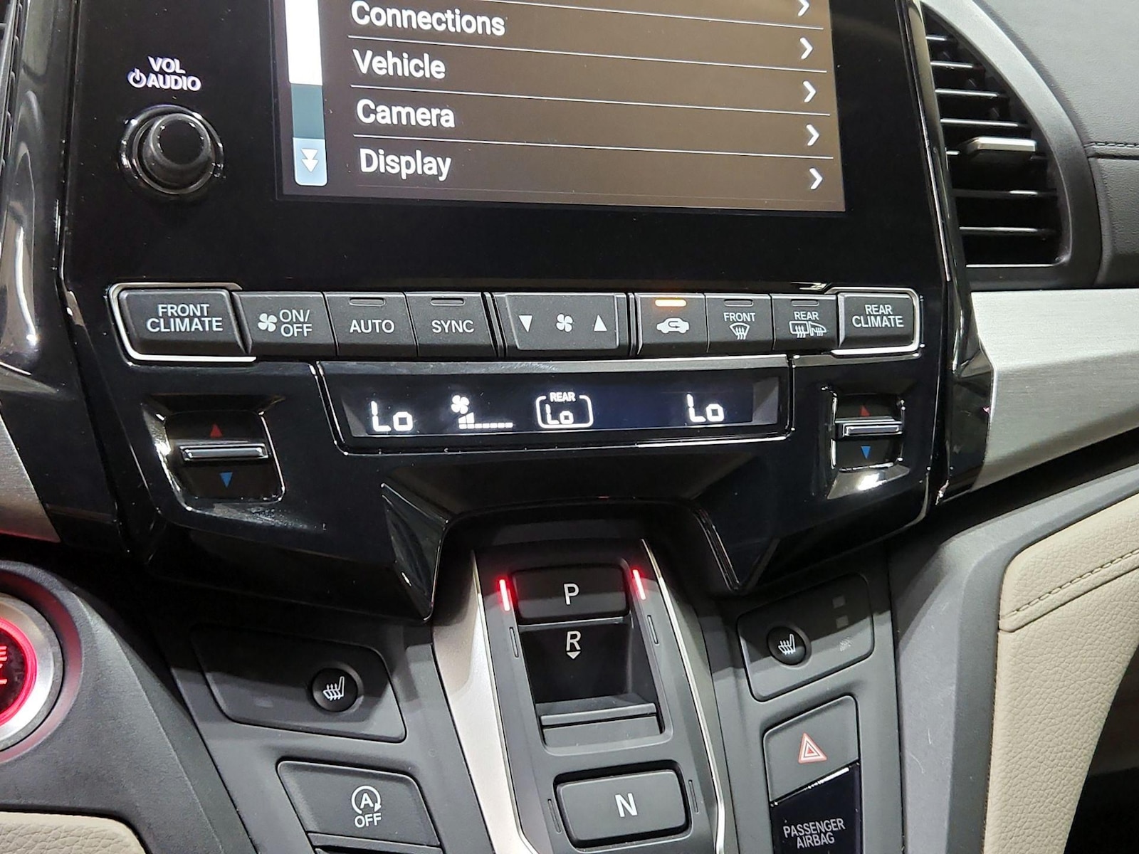2024 Honda Odyssey EX - Photo 17