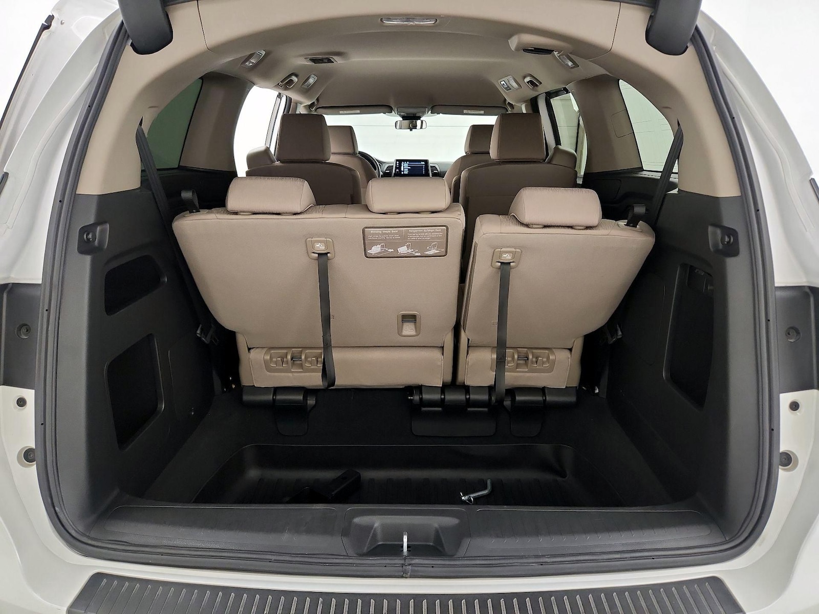 2024 Honda Odyssey EX - Photo 22