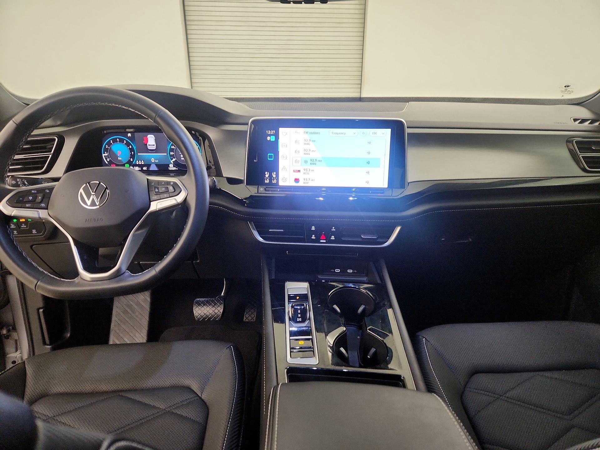 Thumbnail: 2024 Volkswagen Atlas - 9