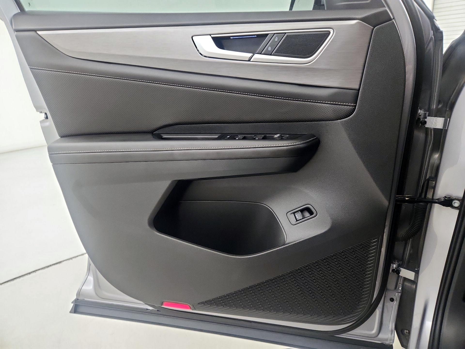 Thumbnail: 2024 Volkswagen Atlas - 12