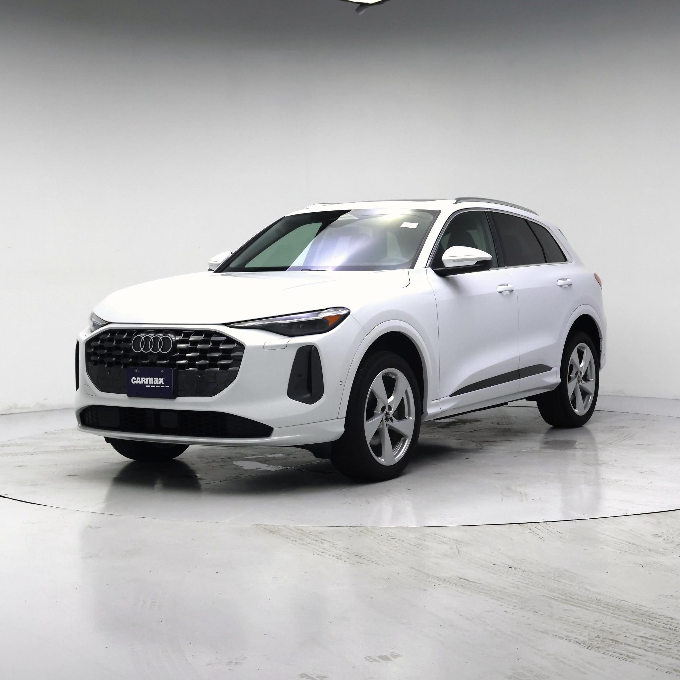 Thumbnail: 2025 Audi Q5 - 4