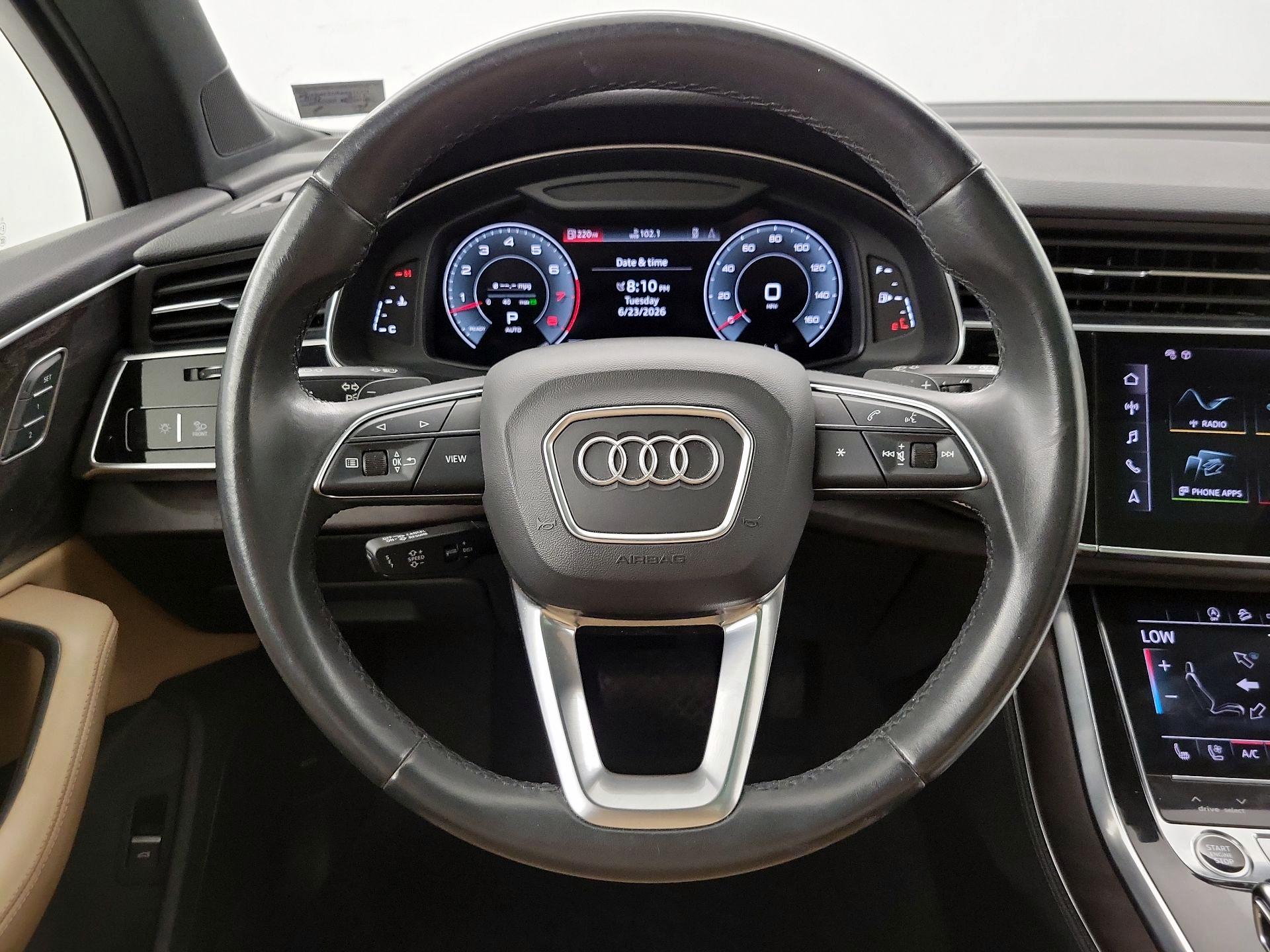 Thumbnail: 2021 Audi Q7 - 10