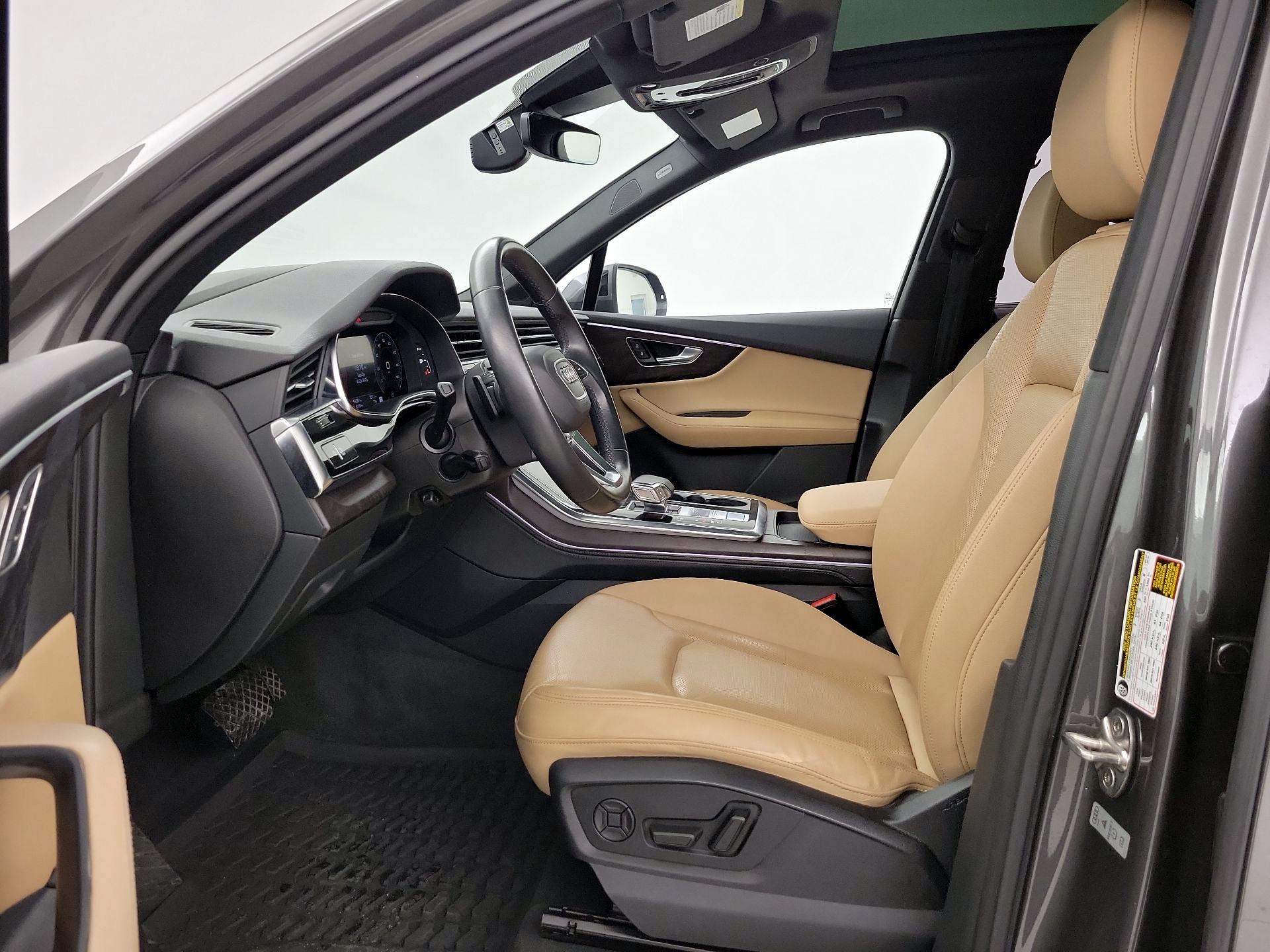 Thumbnail: 2021 Audi Q7 - 11