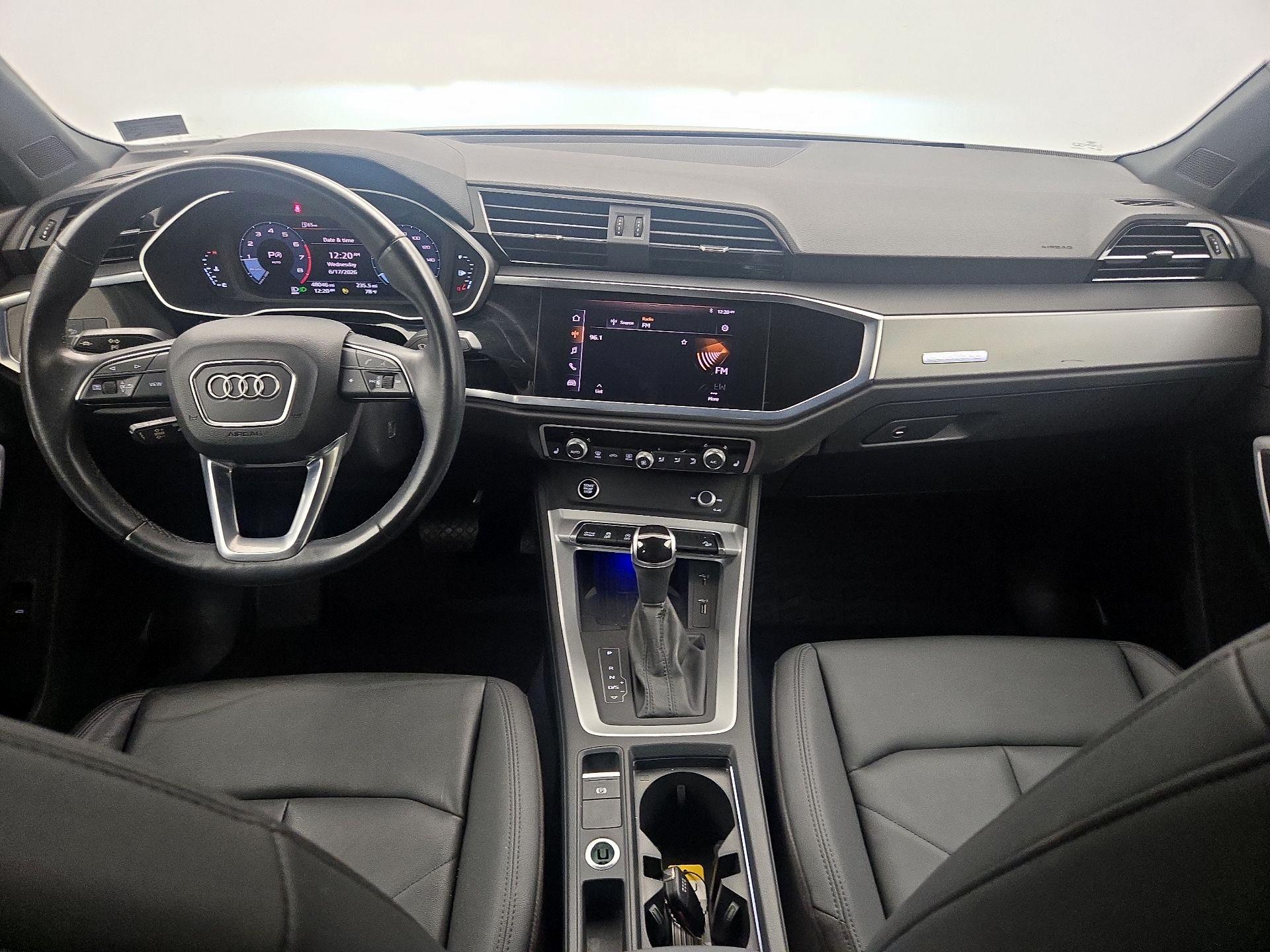 Thumbnail: 2021 Audi Q3 - 9