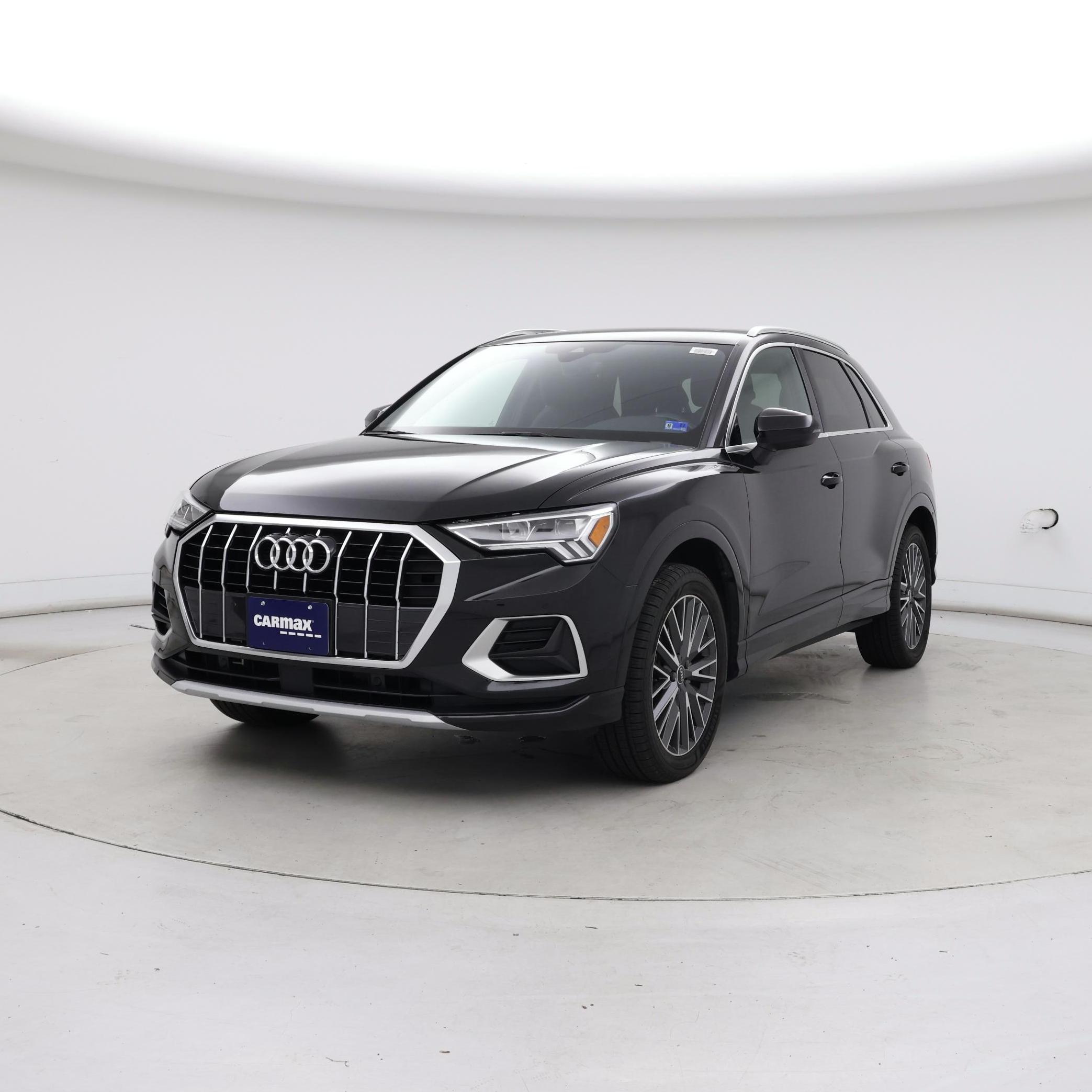 Thumbnail: 2021 Audi Q3 - 4