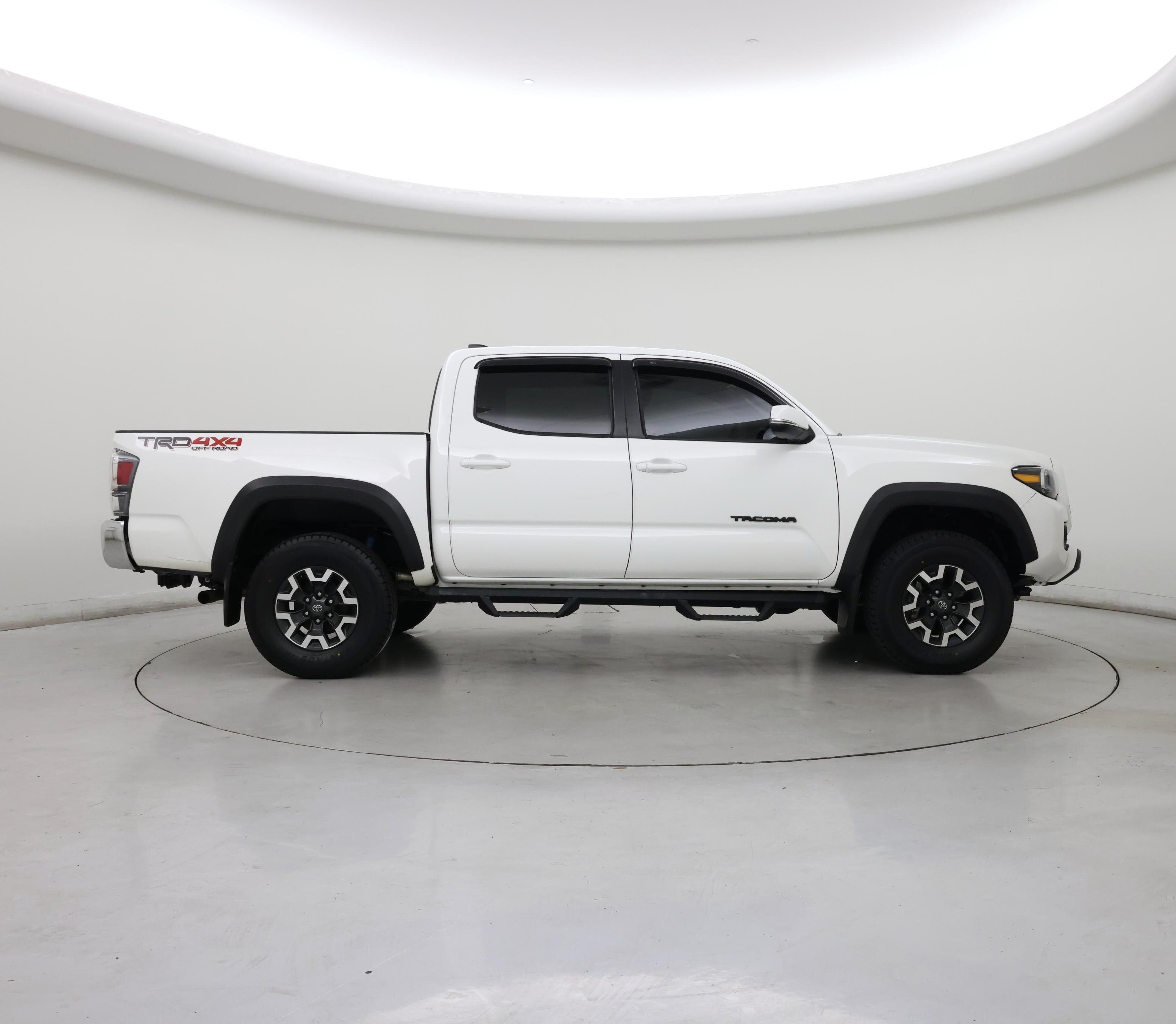 Thumbnail: 2023 Toyota Tacoma - 7
